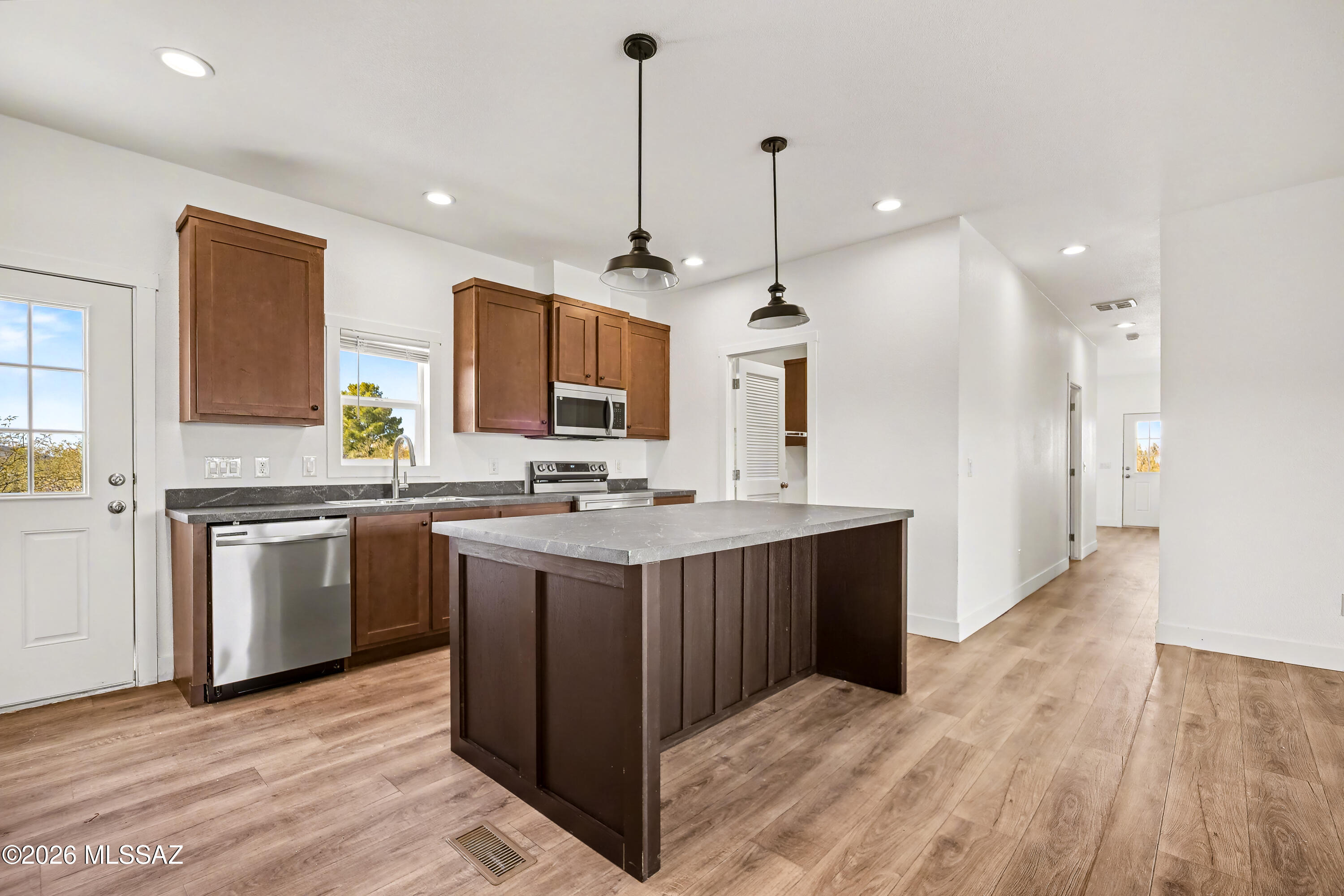 J - Six Ranchettes Unit NO. 6 (1-204) - Residential