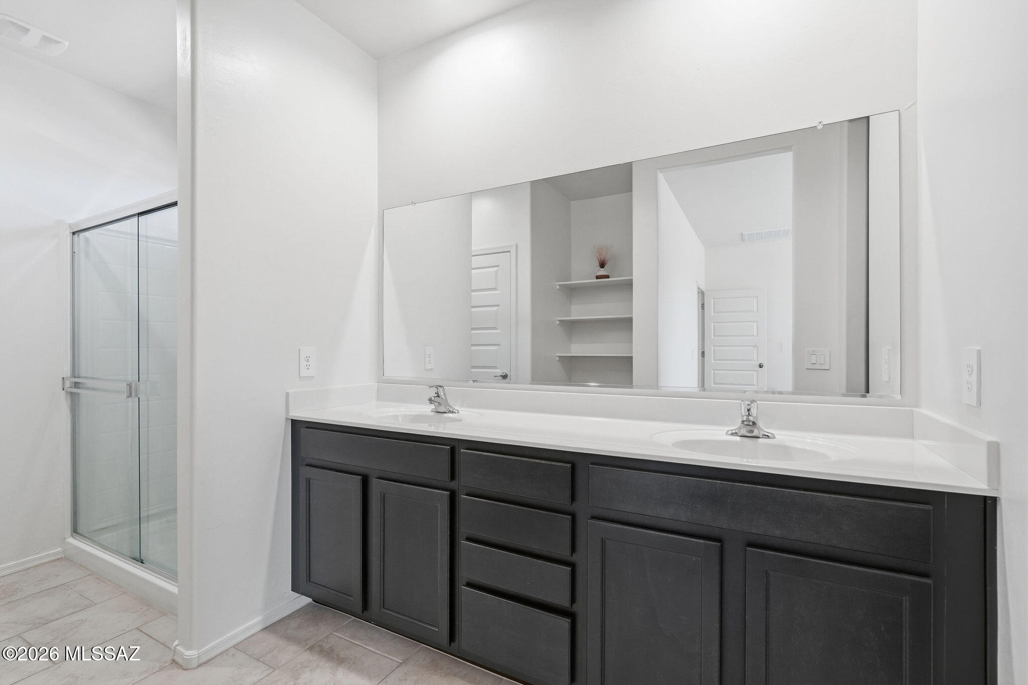 Saguaro Bloom SQ20180540069 - Residential