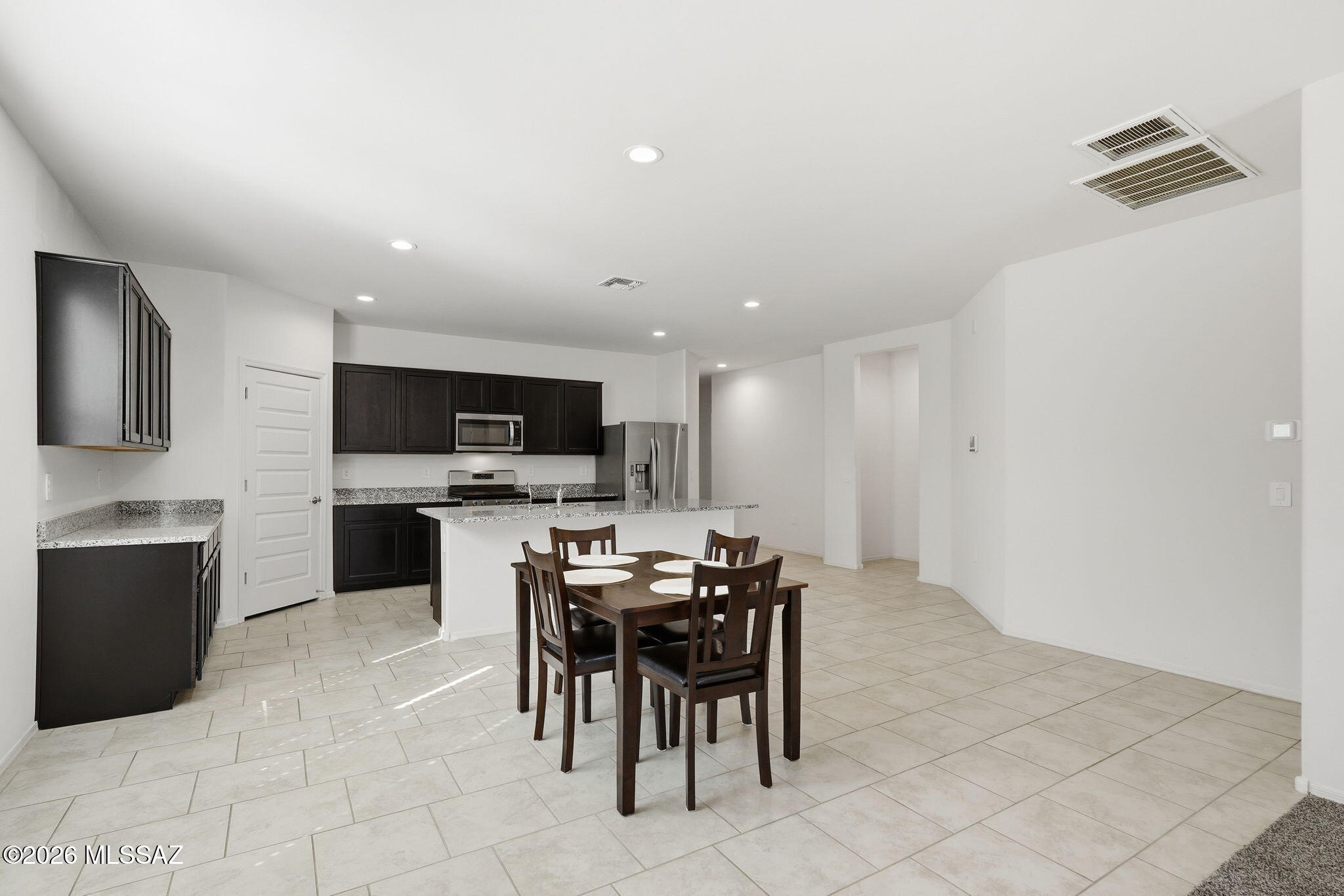 Saguaro Bloom SQ20180540069 - Residential