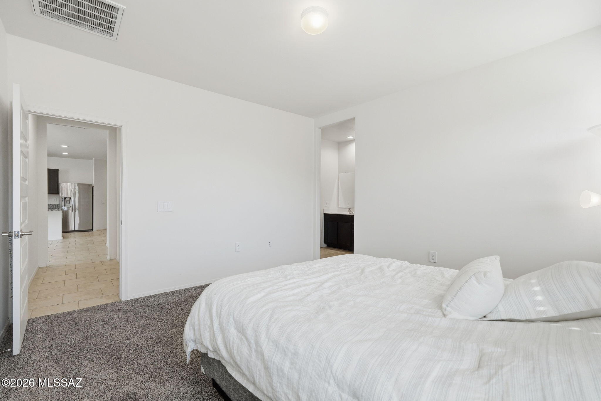Saguaro Bloom SQ20180540069 - Residential
