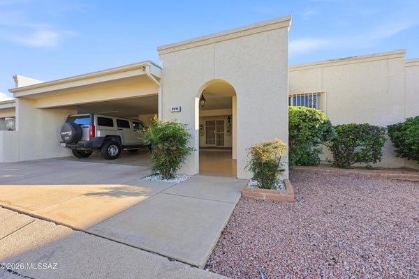 9036 E PALMS PARK DR, TUCSON, AZ 85715 - Image 1d75f2ed2c9771d345ba97e1d3af7fcf/3000852661