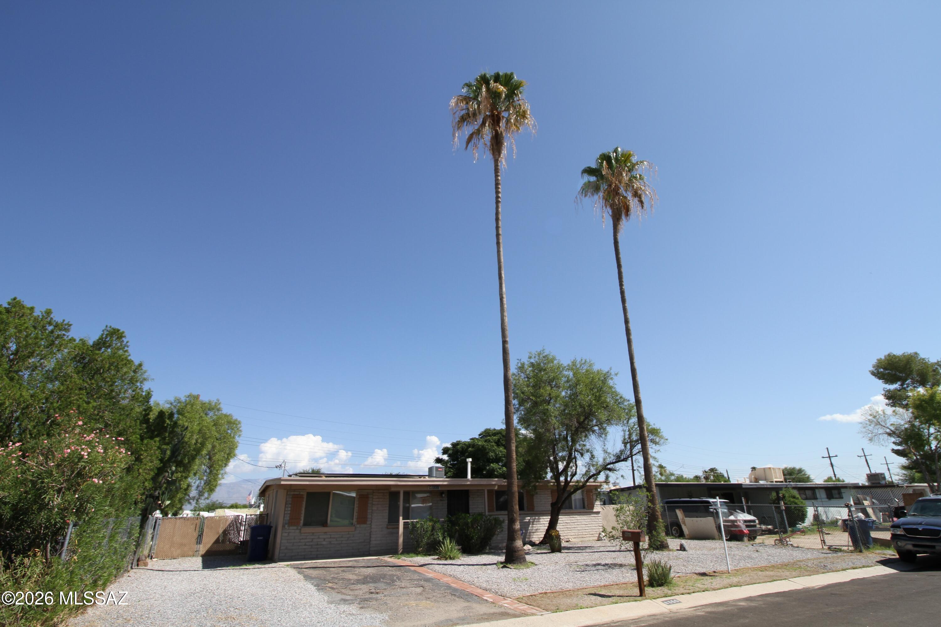 8355 E Fond Du Lac Drive