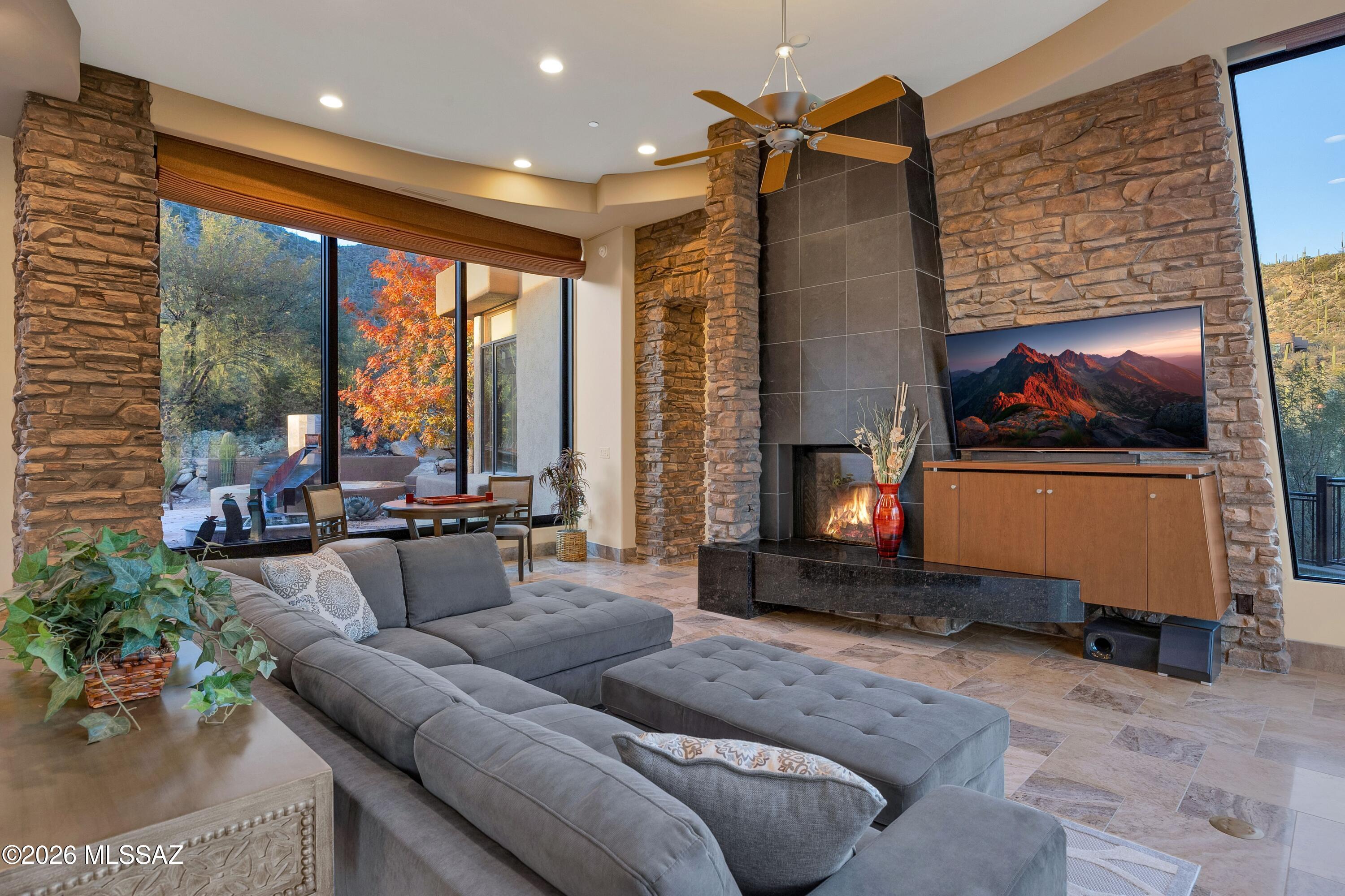 Canyon Pass At Dove Mountain - Residential