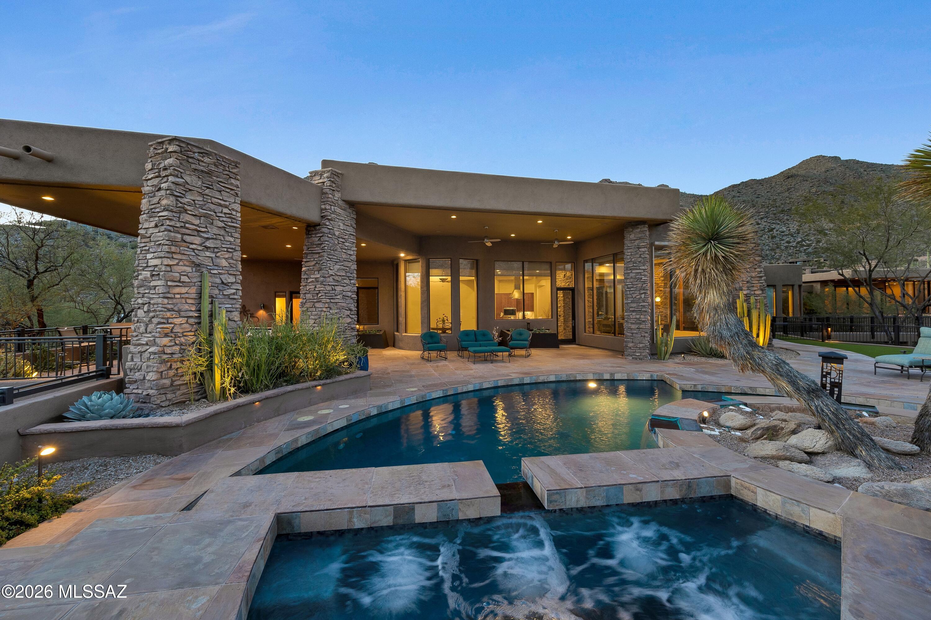 Canyon Pass At Dove Mountain - Residential