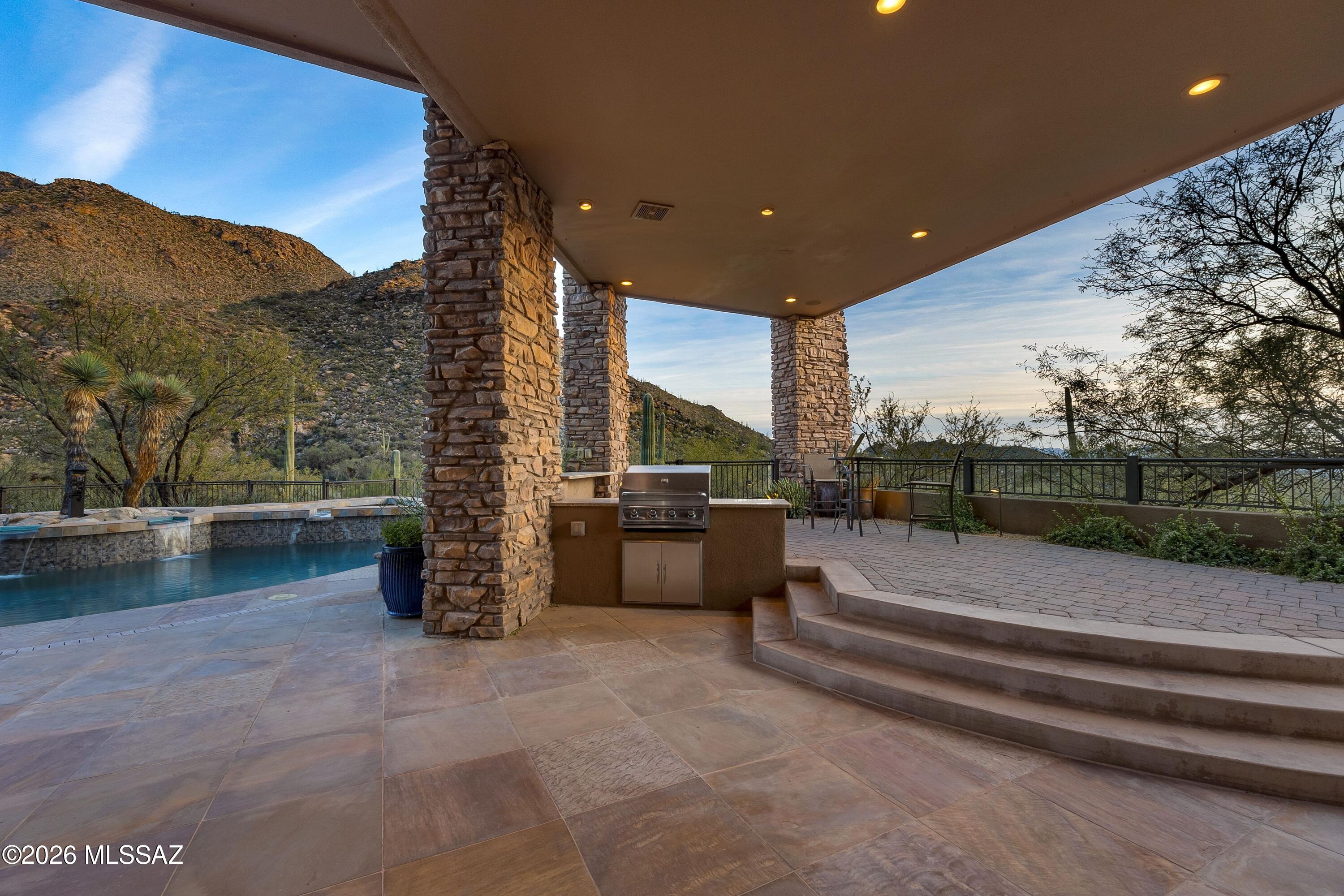 Canyon Pass At Dove Mountain - Residential
