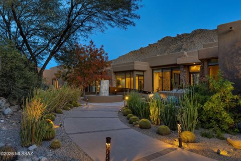Photo of 14644 N Dove Canyon Pass, Marana, AZ 85658 (MLS # 22603117)