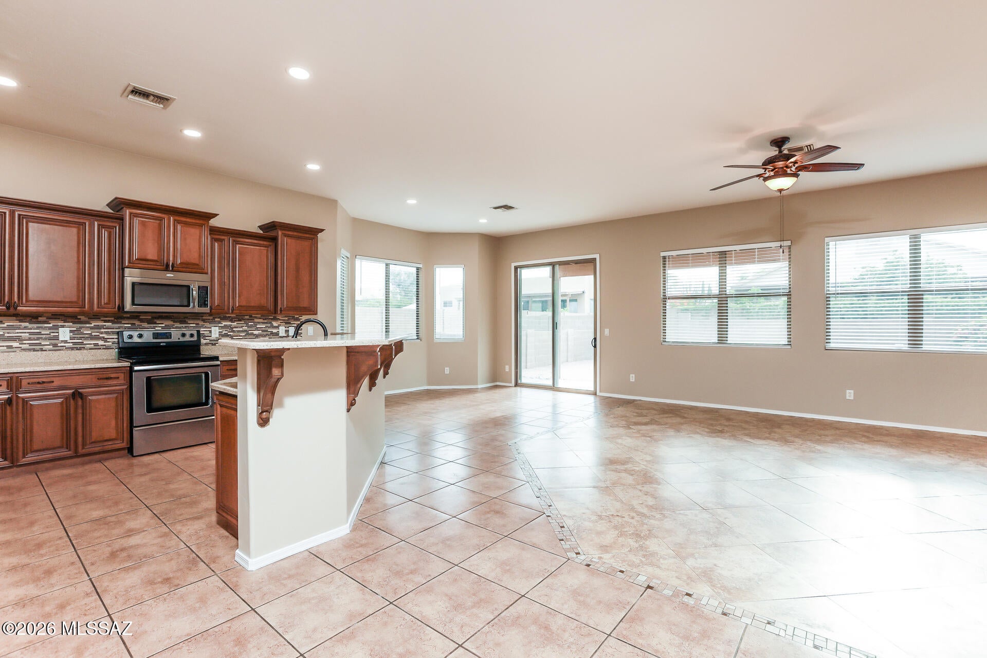8877 N Sky Dancer Circle