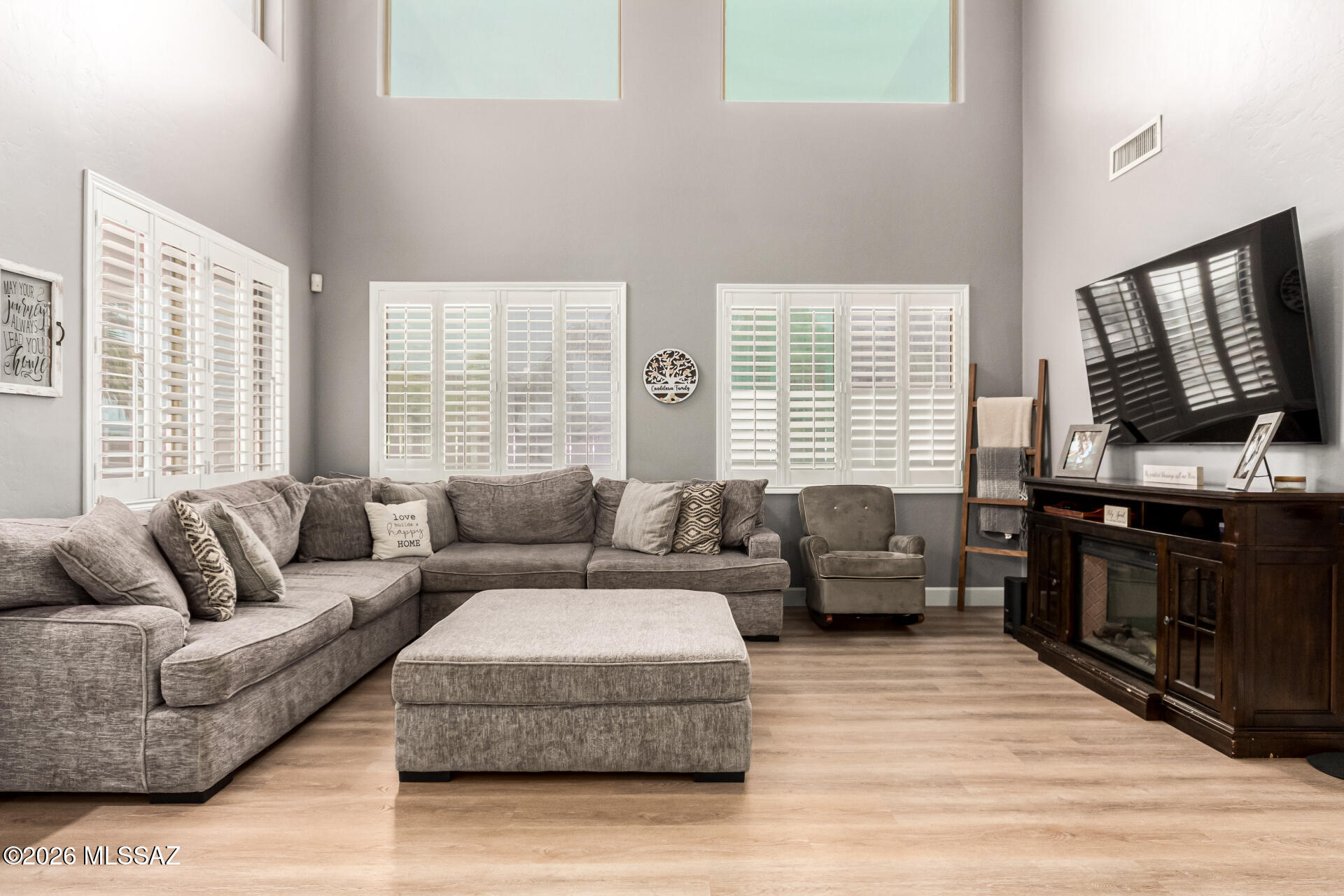 Rancho Del Lago (608-1030) - Residential