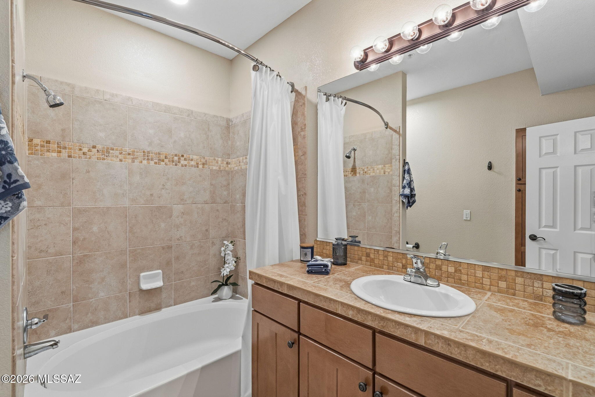 The Boulders at La Reserve Condominiums - Residential