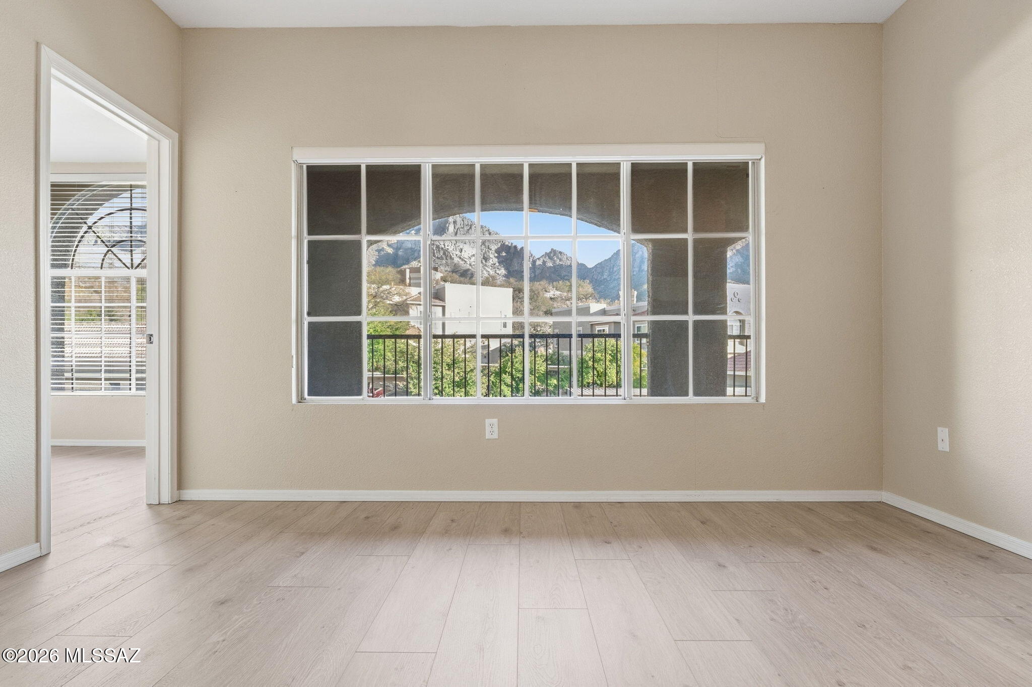 1500 E Pusch Wilderness Drive 4205