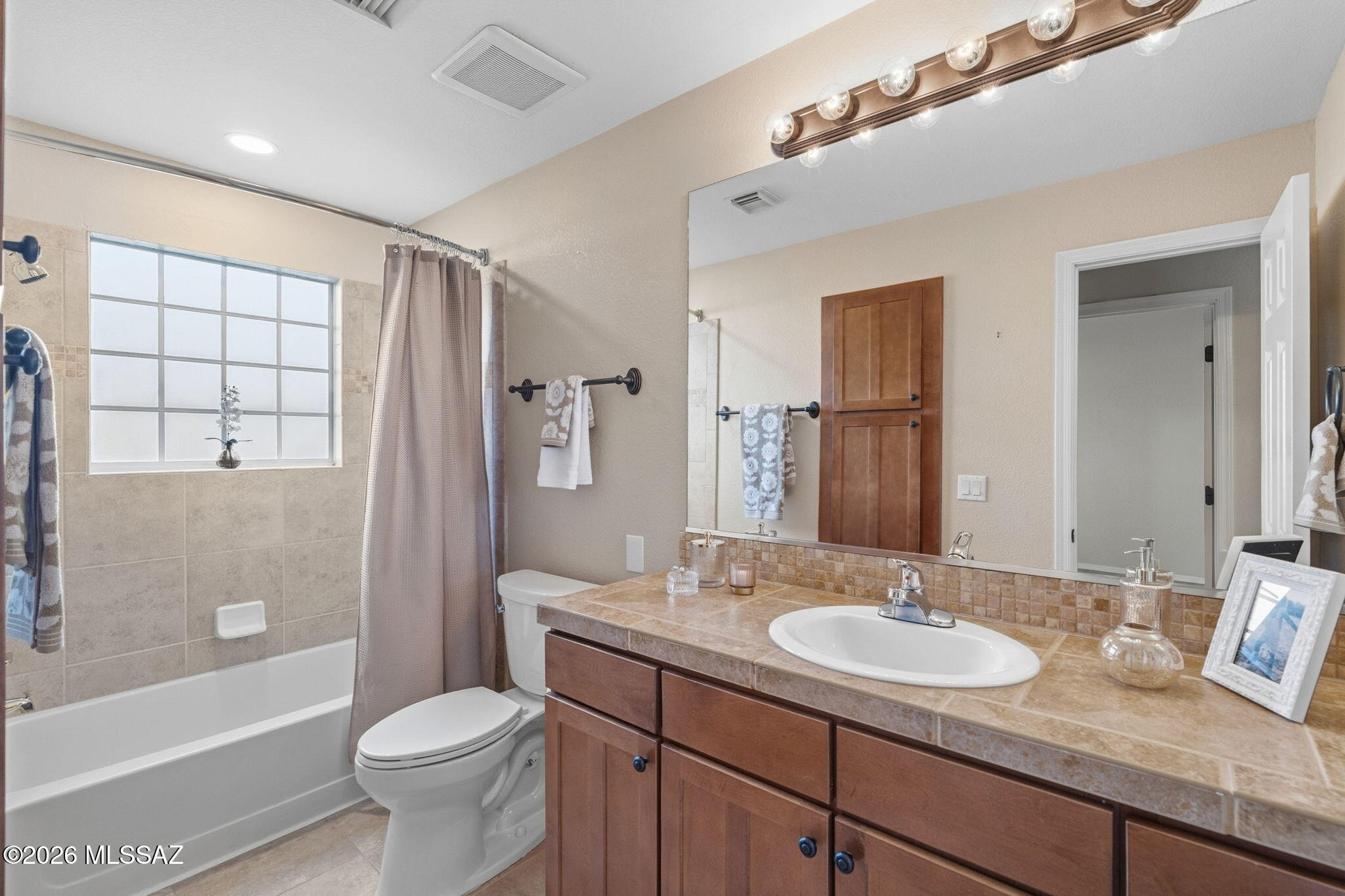 The Boulders at La Reserve Condominiums - Residential