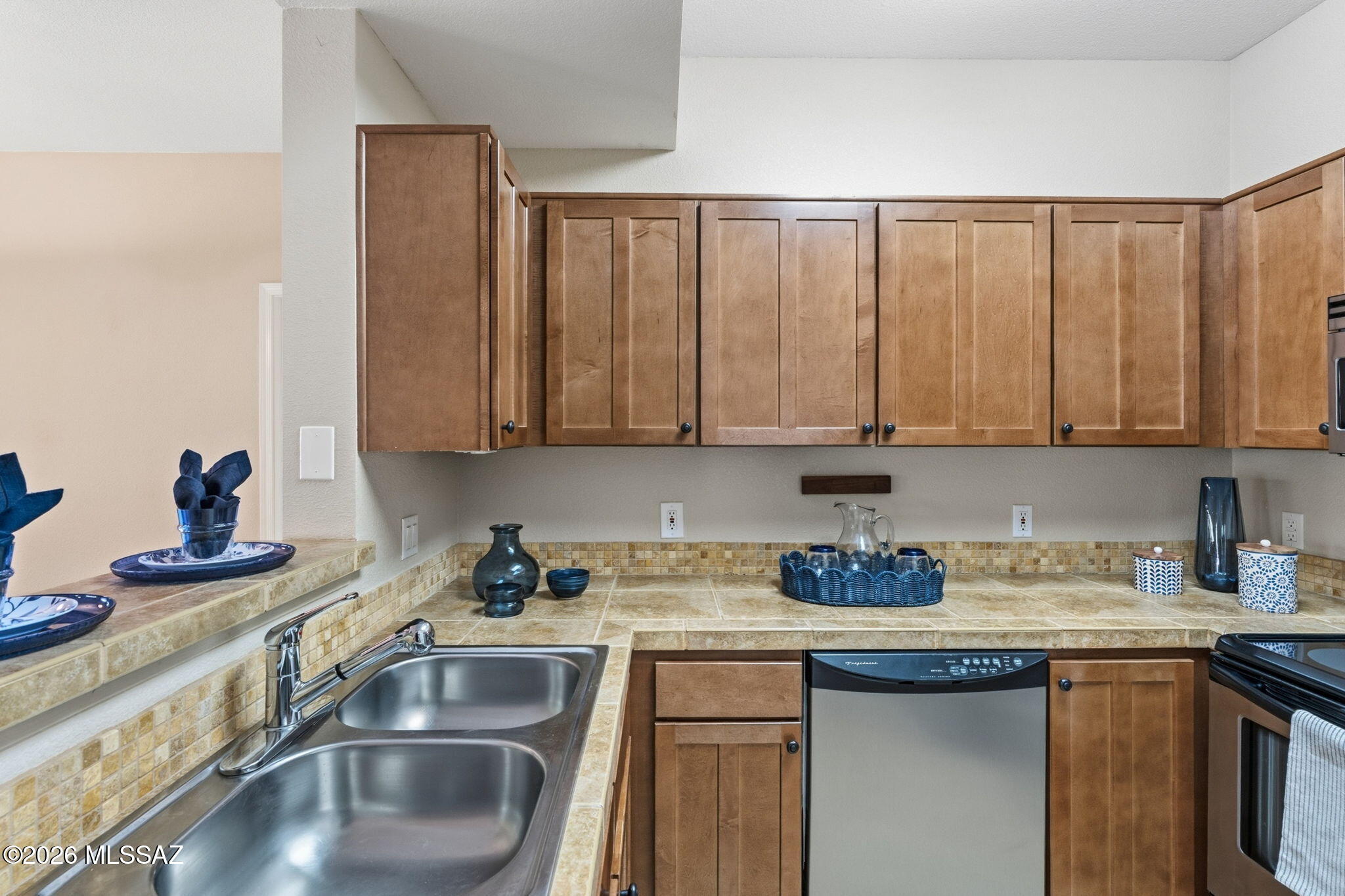 The Boulders at La Reserve Condominiums - Residential