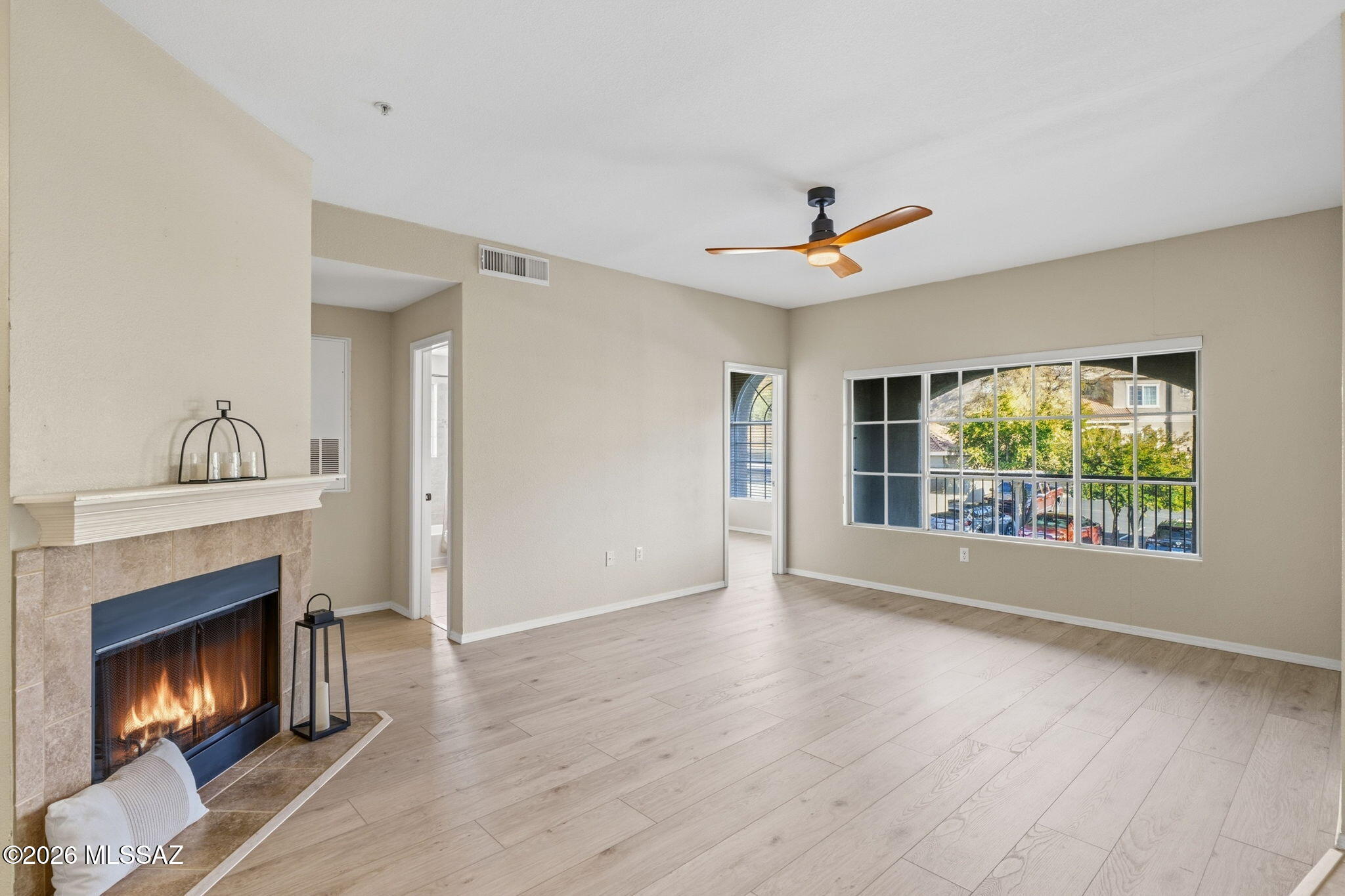 1500 E Pusch Wilderness Drive 4205