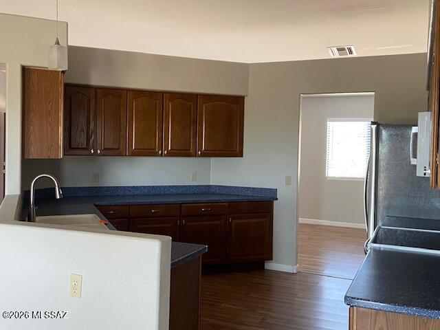 1493 W Hidden Crest Court