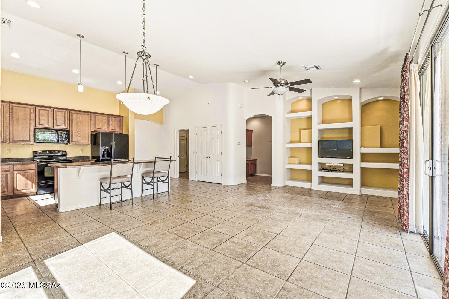 Las Campanas Villiage Phase II (112-219) - Residential