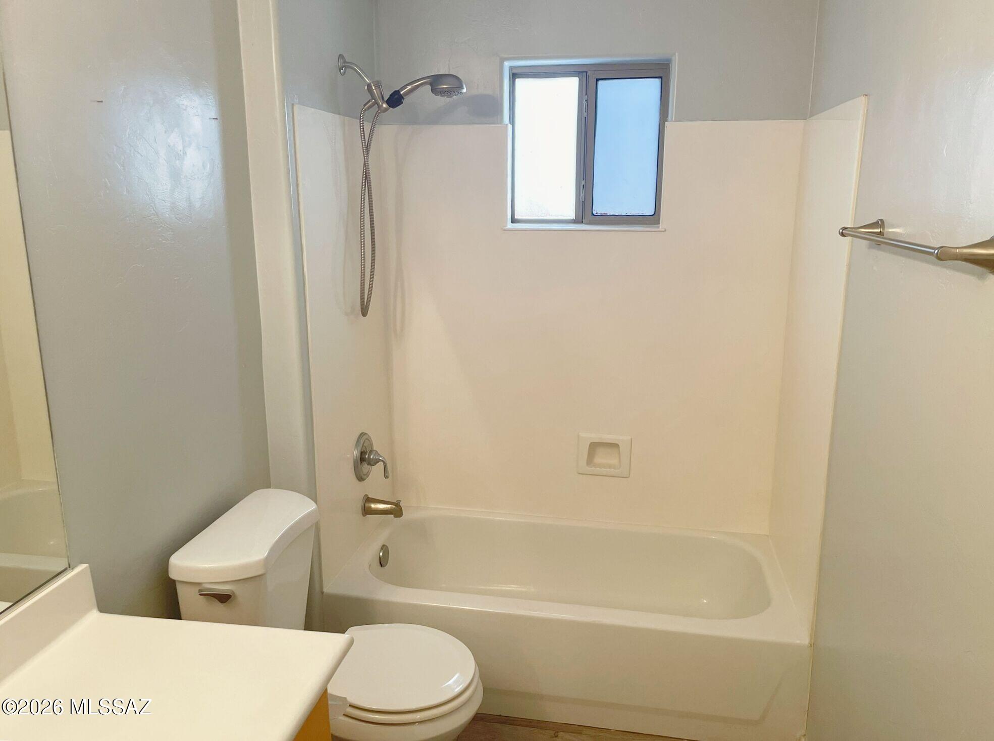 Continental Reserve Block 13 - Residential Lease
