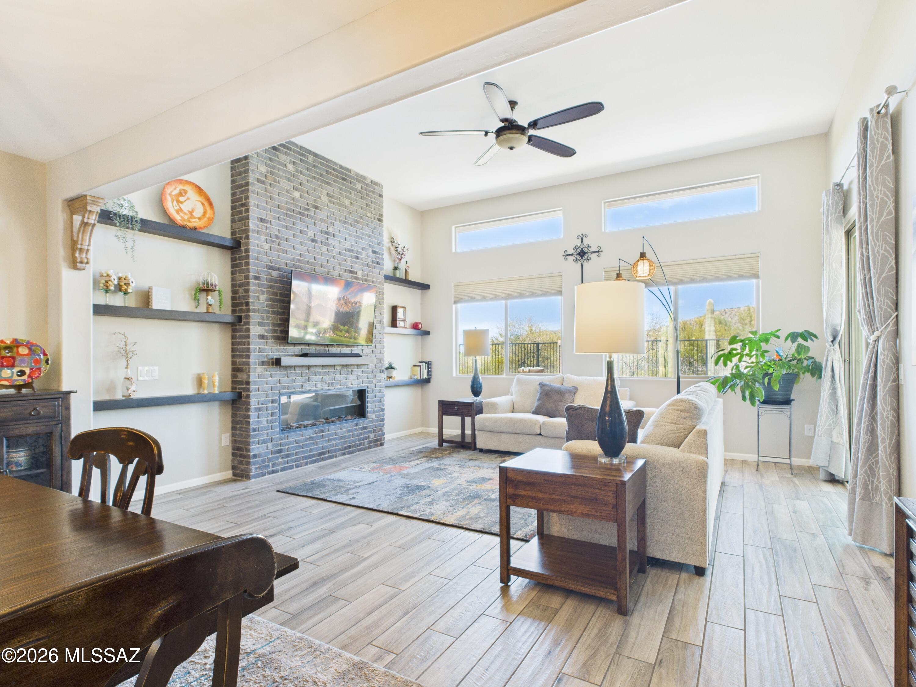 Golden Barrel Place At Dove Mountain SQ20141710079 - Residential