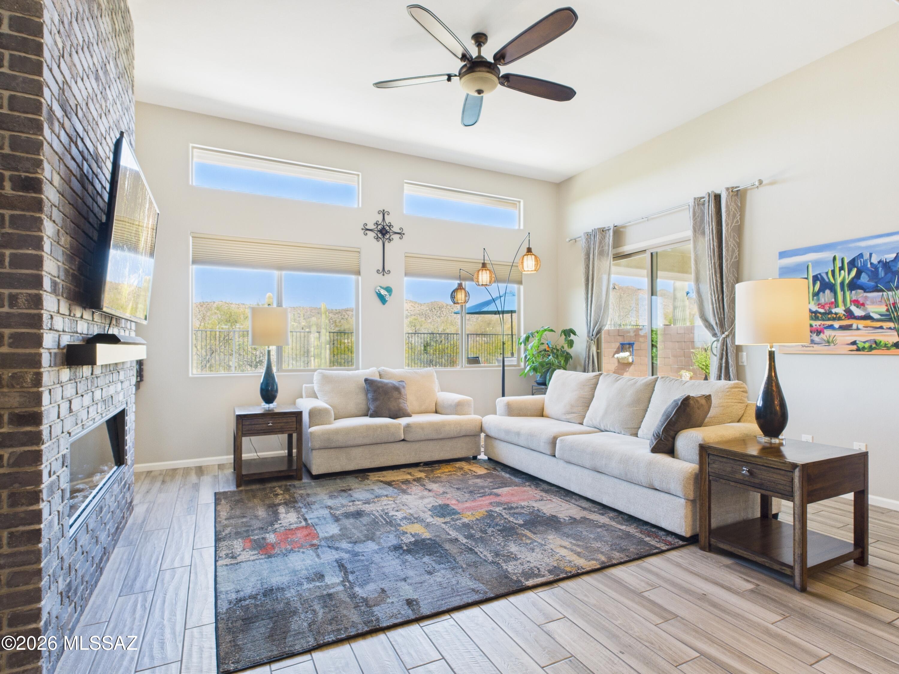 Golden Barrel Place At Dove Mountain SQ20141710079 - Residential