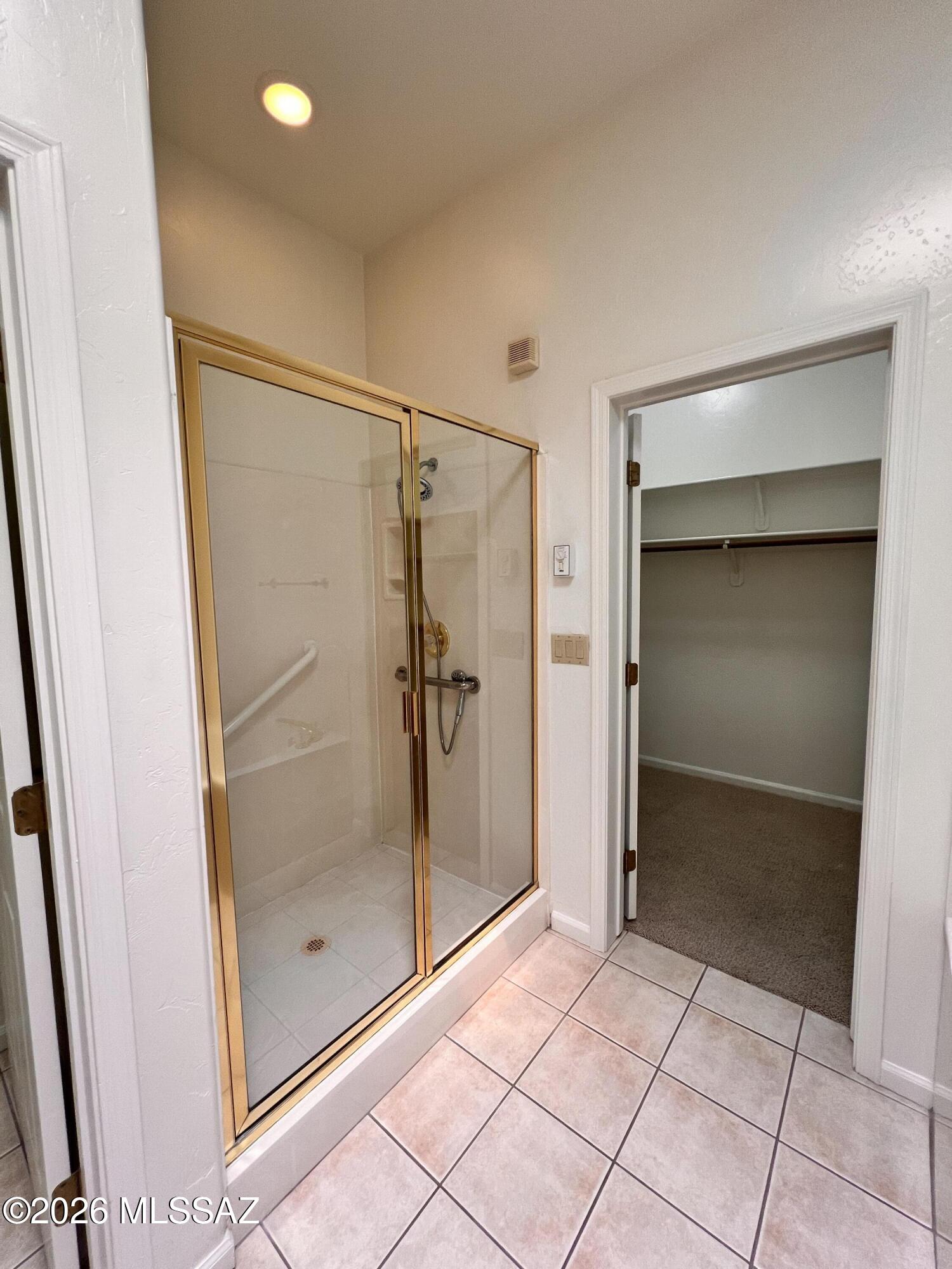 Carmel Pointe (1-104) - Residential Lease