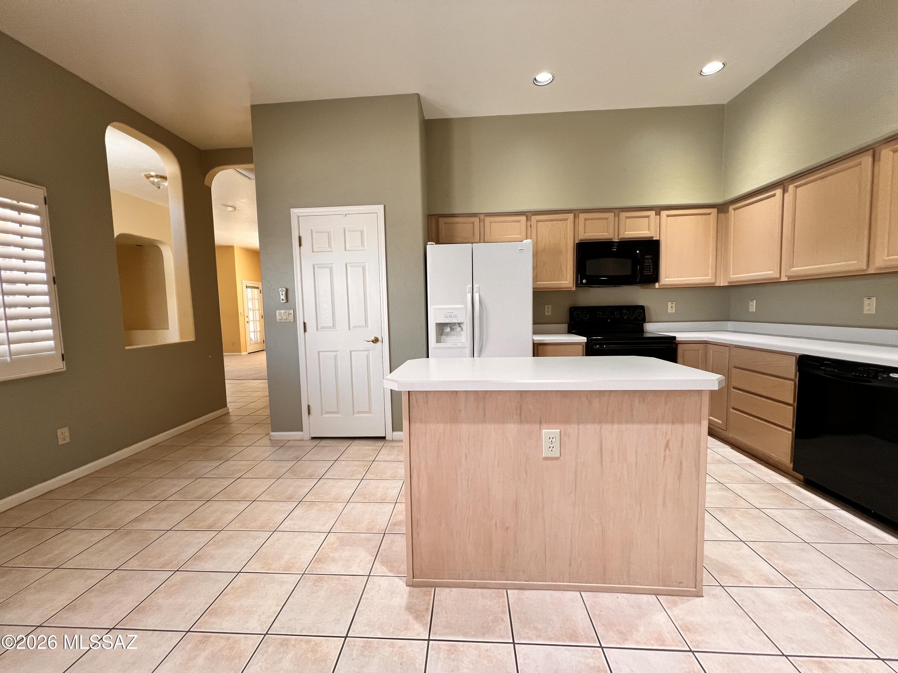 Carmel Pointe (1-104) - Residential Lease