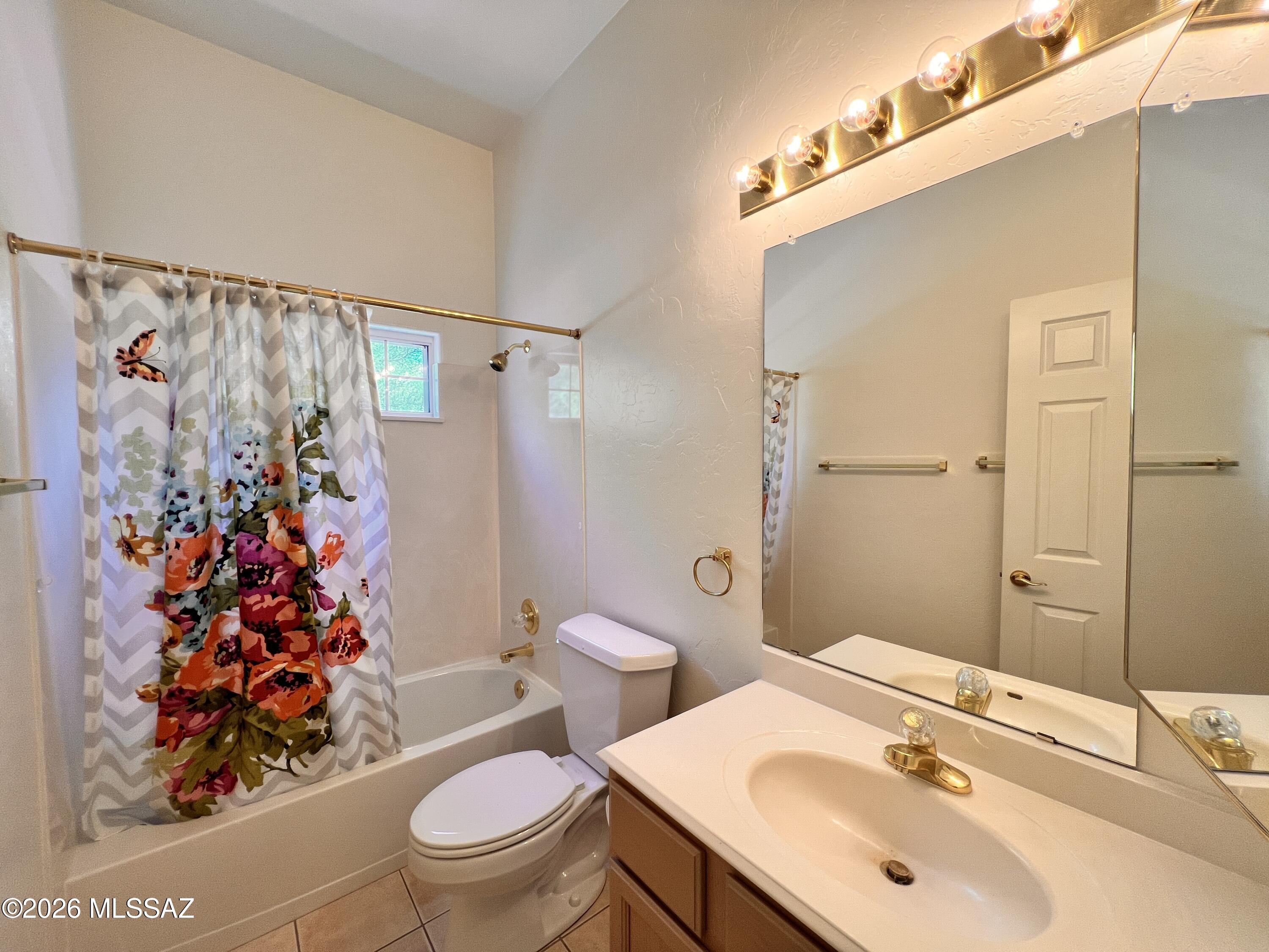 Carmel Pointe (1-104) - Residential Lease