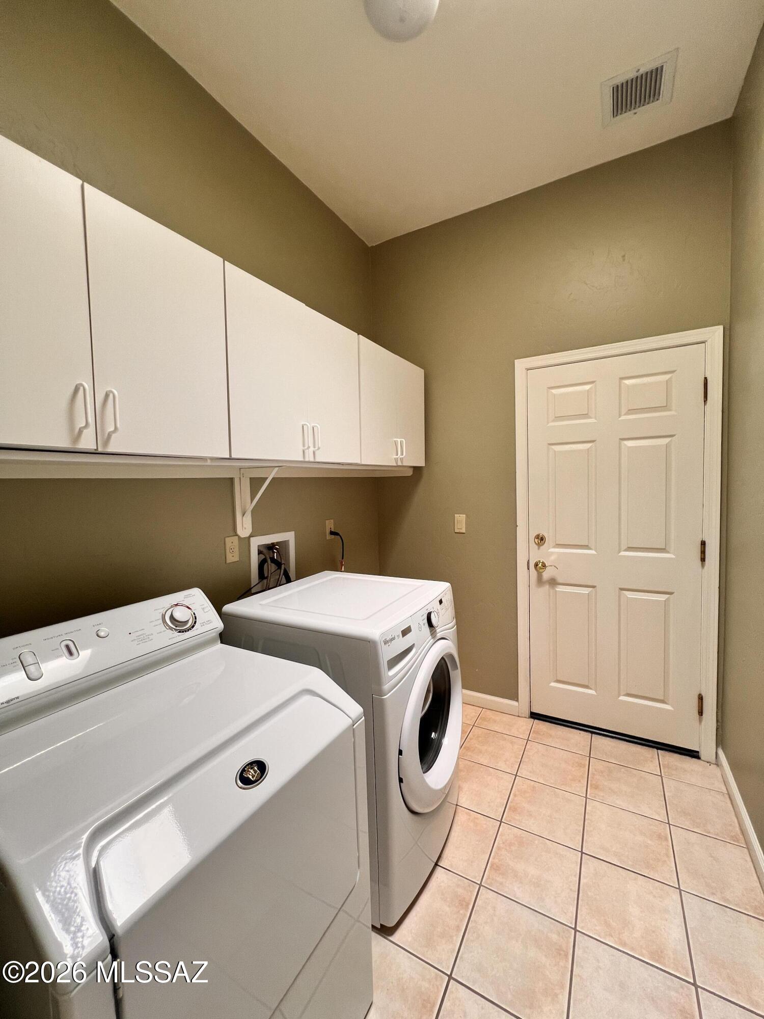 Carmel Pointe (1-104) - Residential Lease