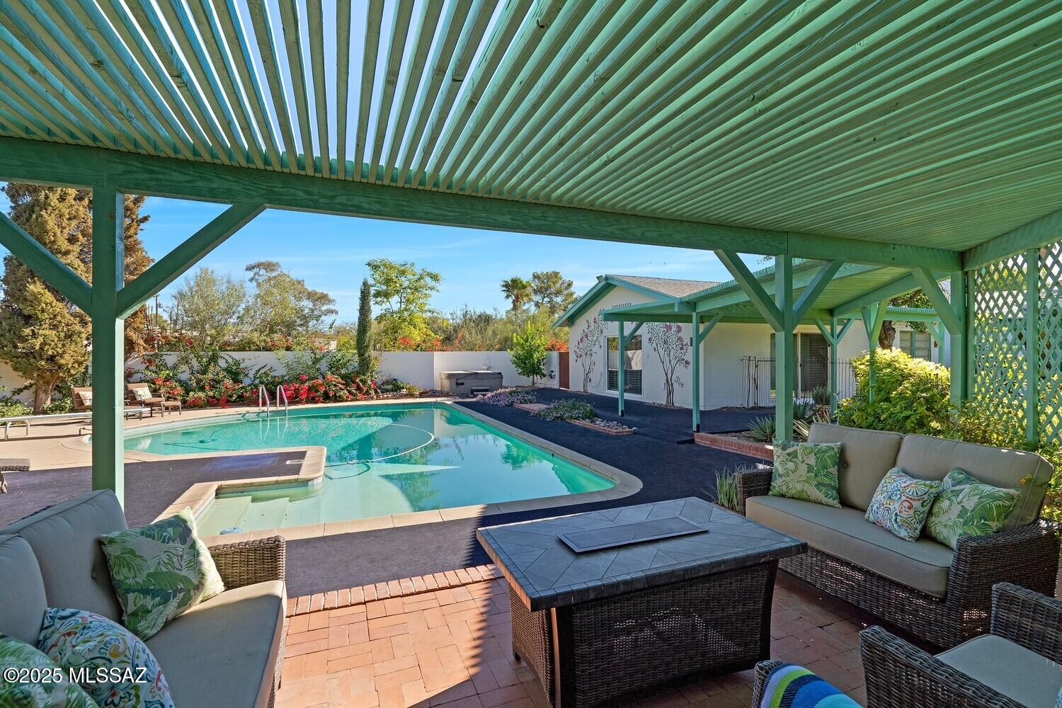 Catalina Vista - Residential