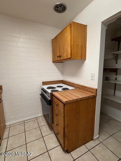 1725 S Jones Boulevard H3