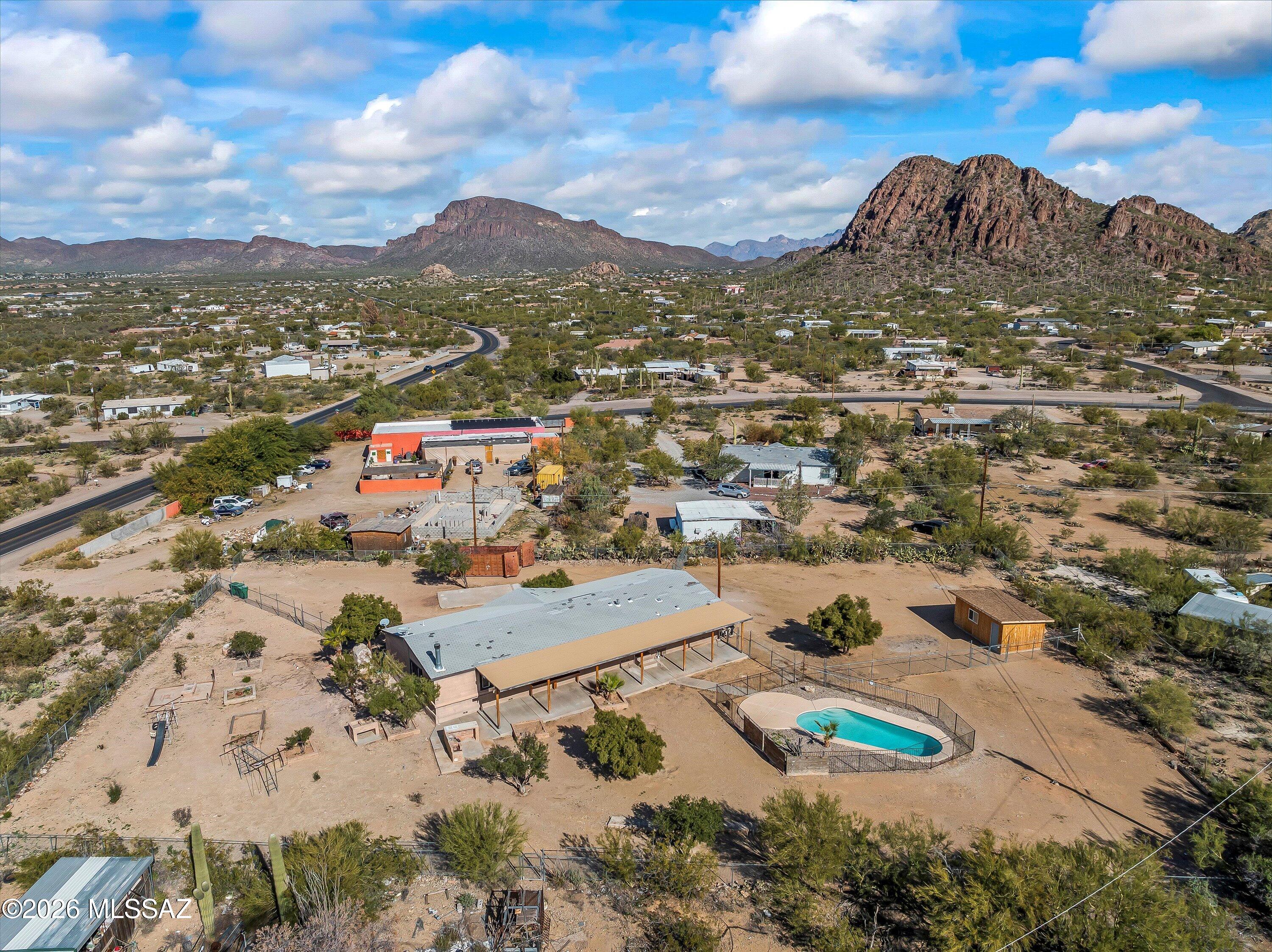 5915 S Joseph Avenue