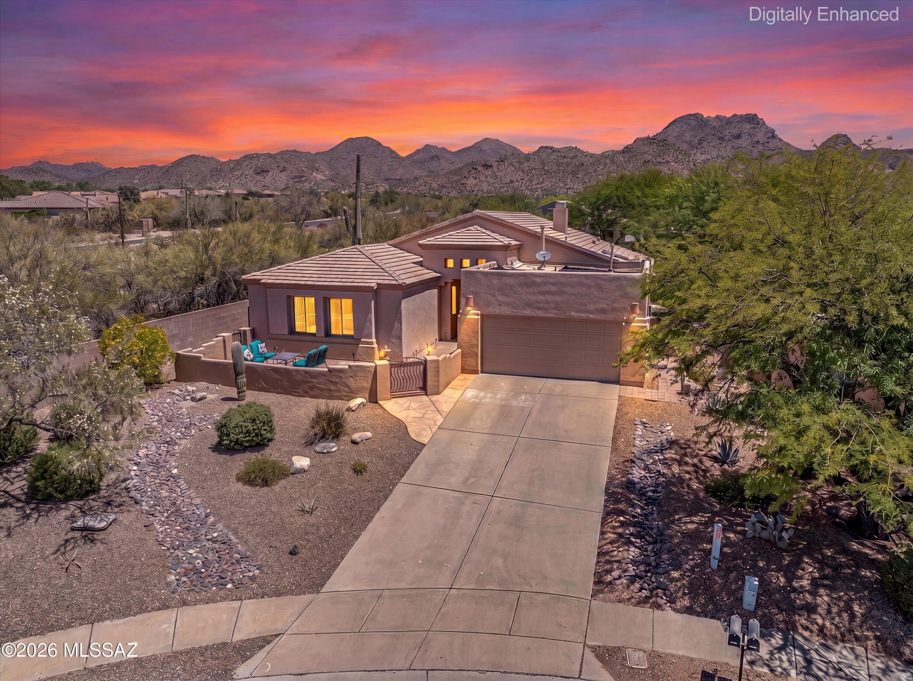 4808 W Pier Mountain Place