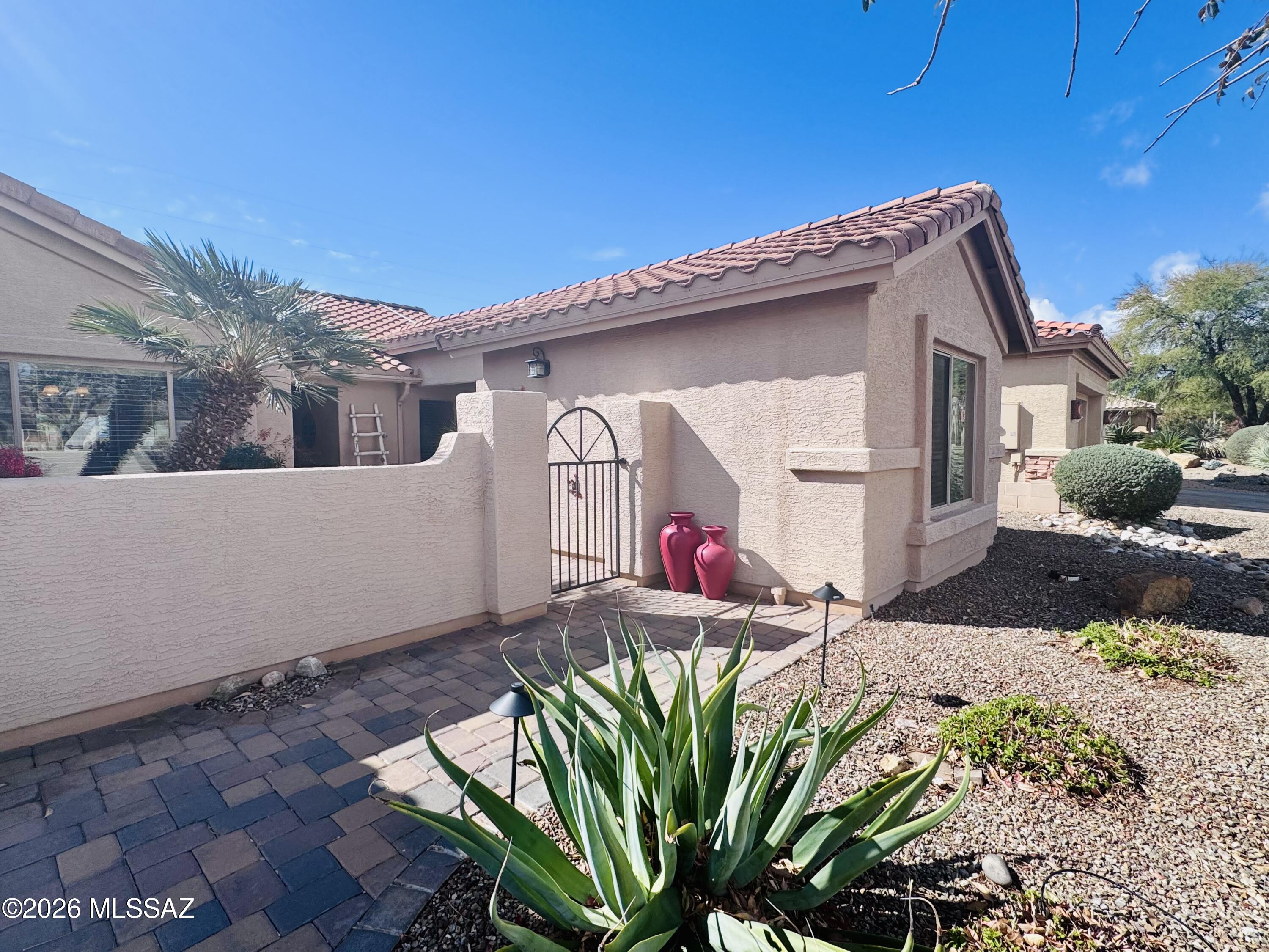 61793 E Border Rock Road