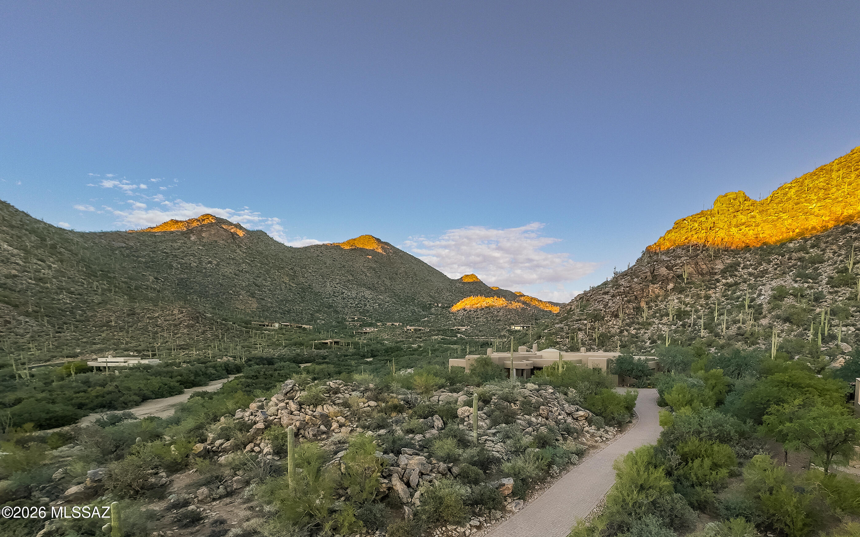 Canyon Pass At Dove Mountain - Residential