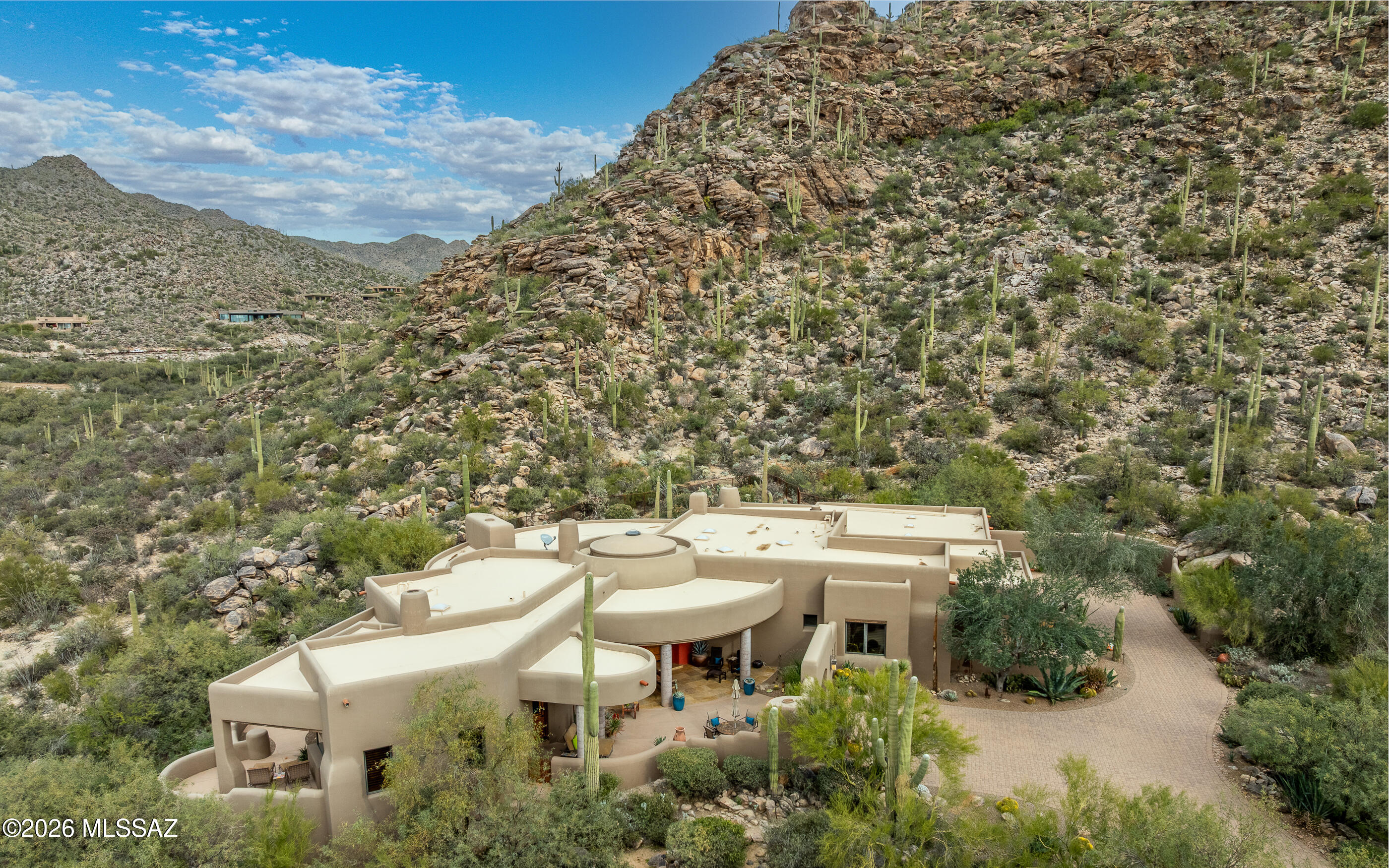 14534 N Dove Canyon Pass