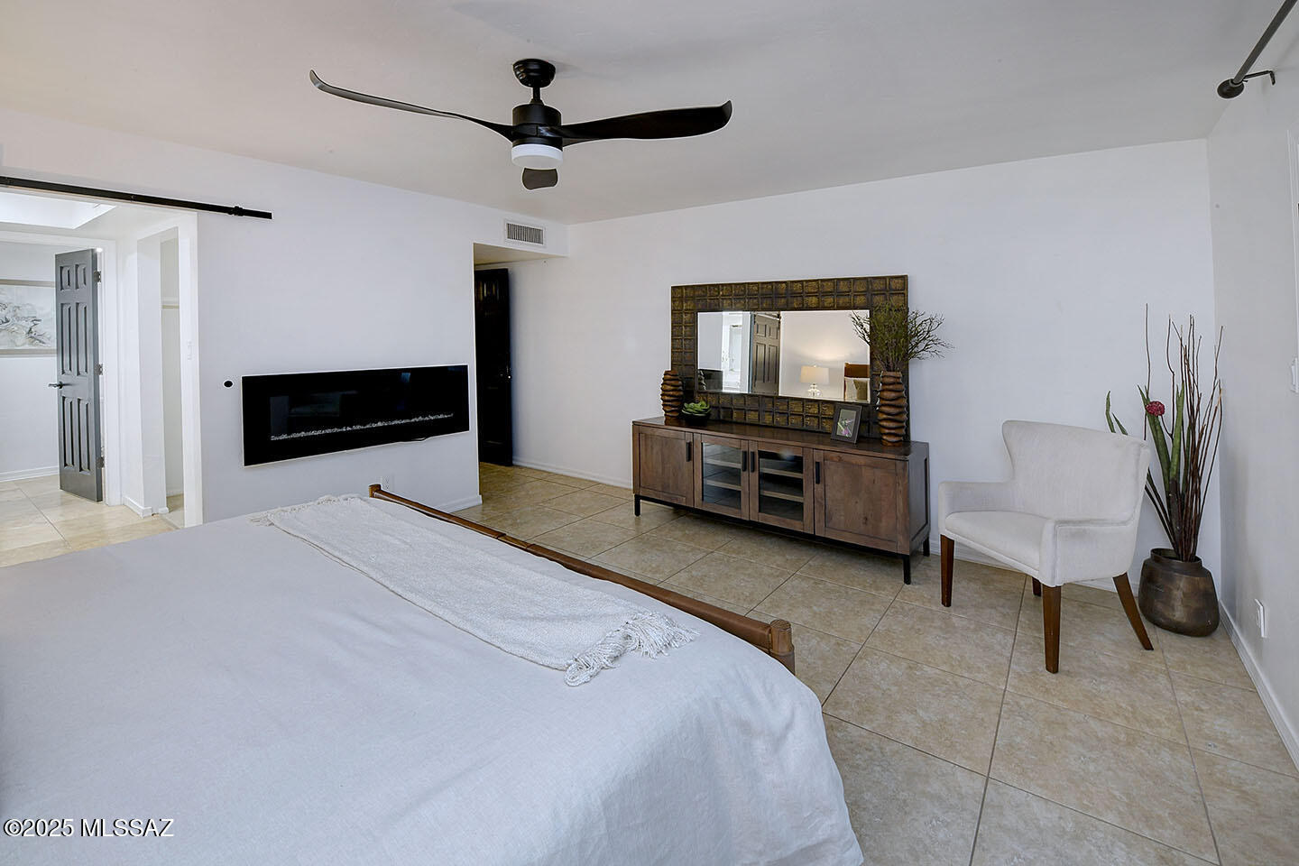 Casas De Oro(1-2) - Residential