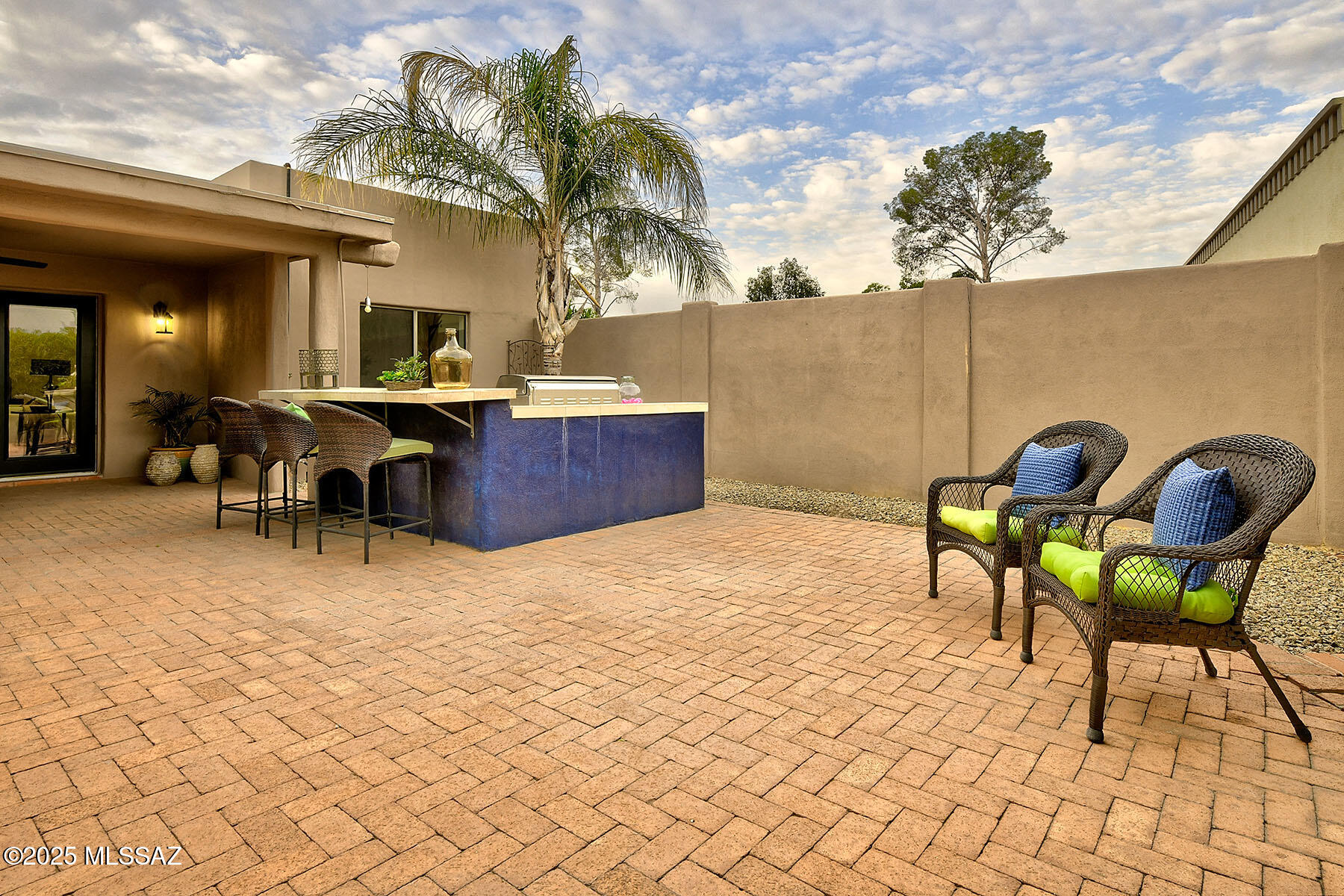 Casas De Oro(1-2) - Residential