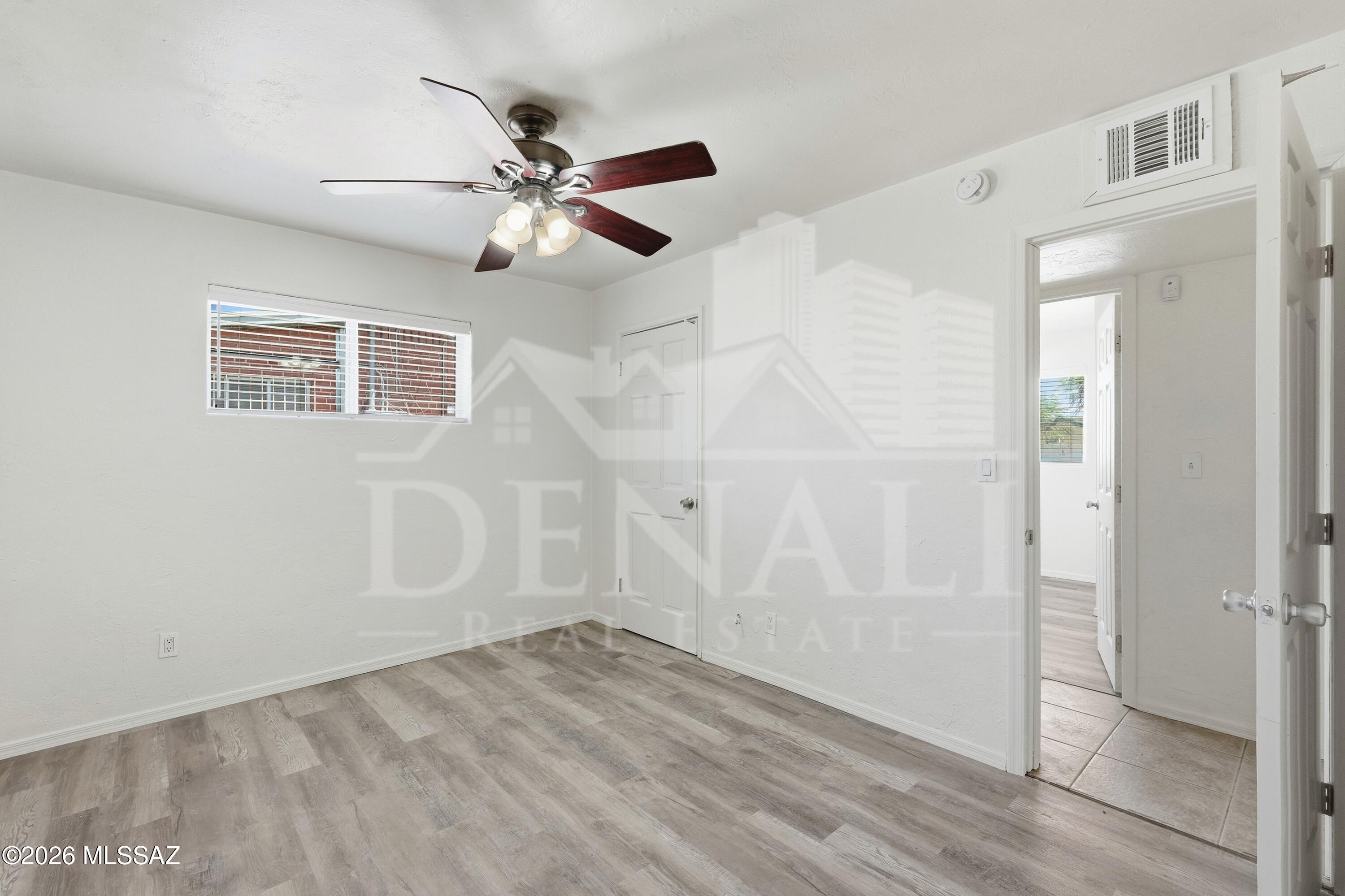 Amphitheater Acres Addn. - Residential Lease