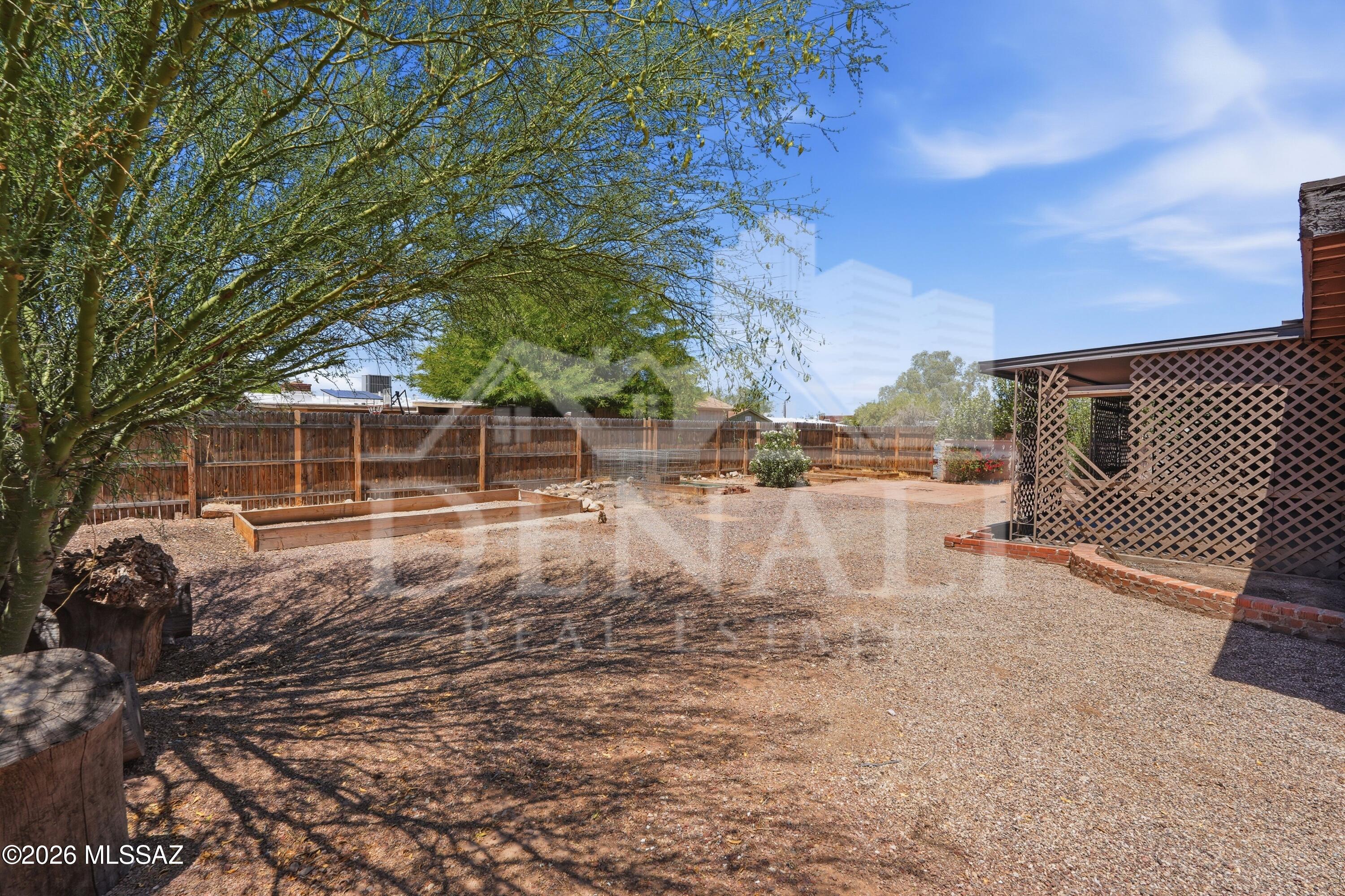 Amphitheater Acres Addn. - Residential Lease