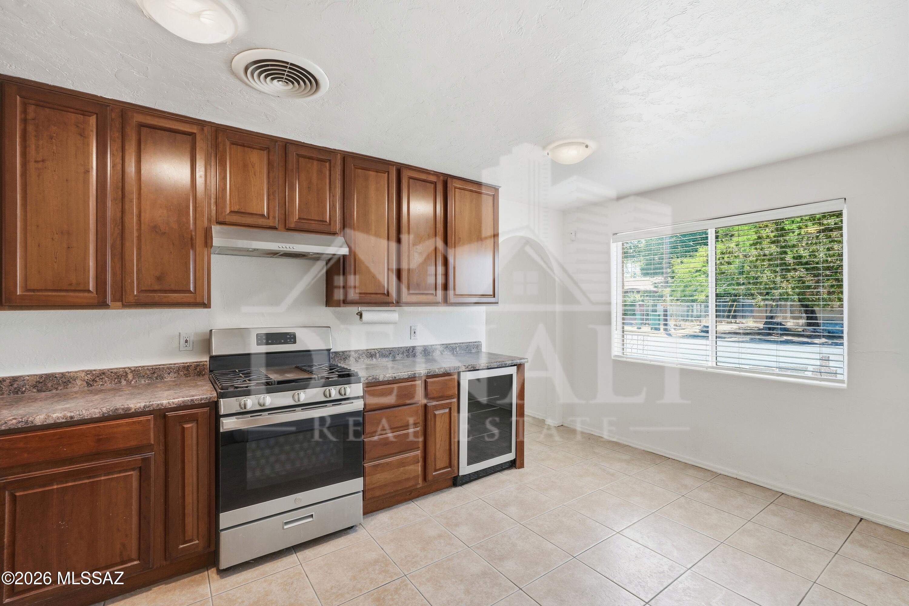 Amphitheater Acres Addn. - Residential Lease