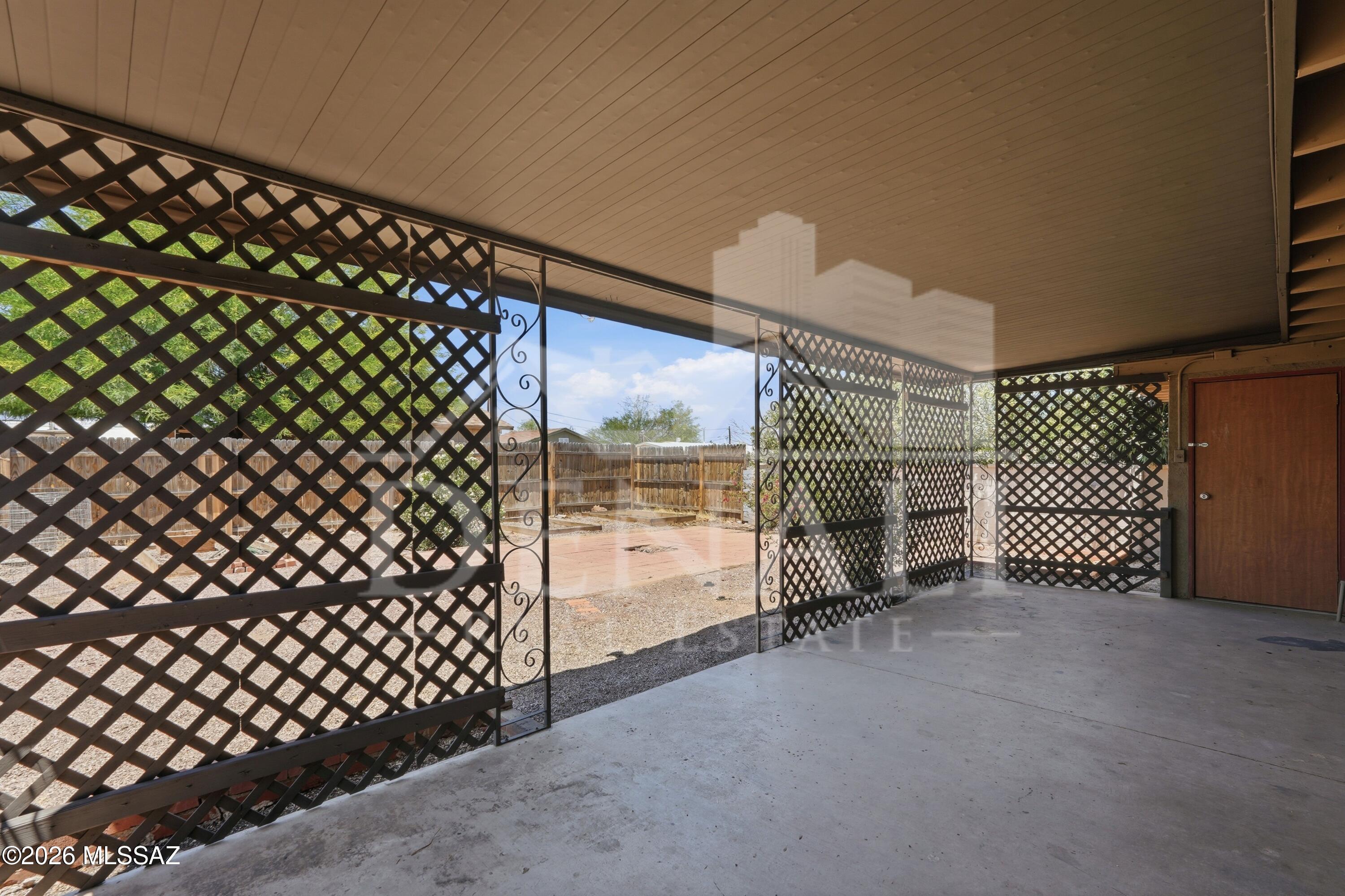 Amphitheater Acres Addn. - Residential Lease