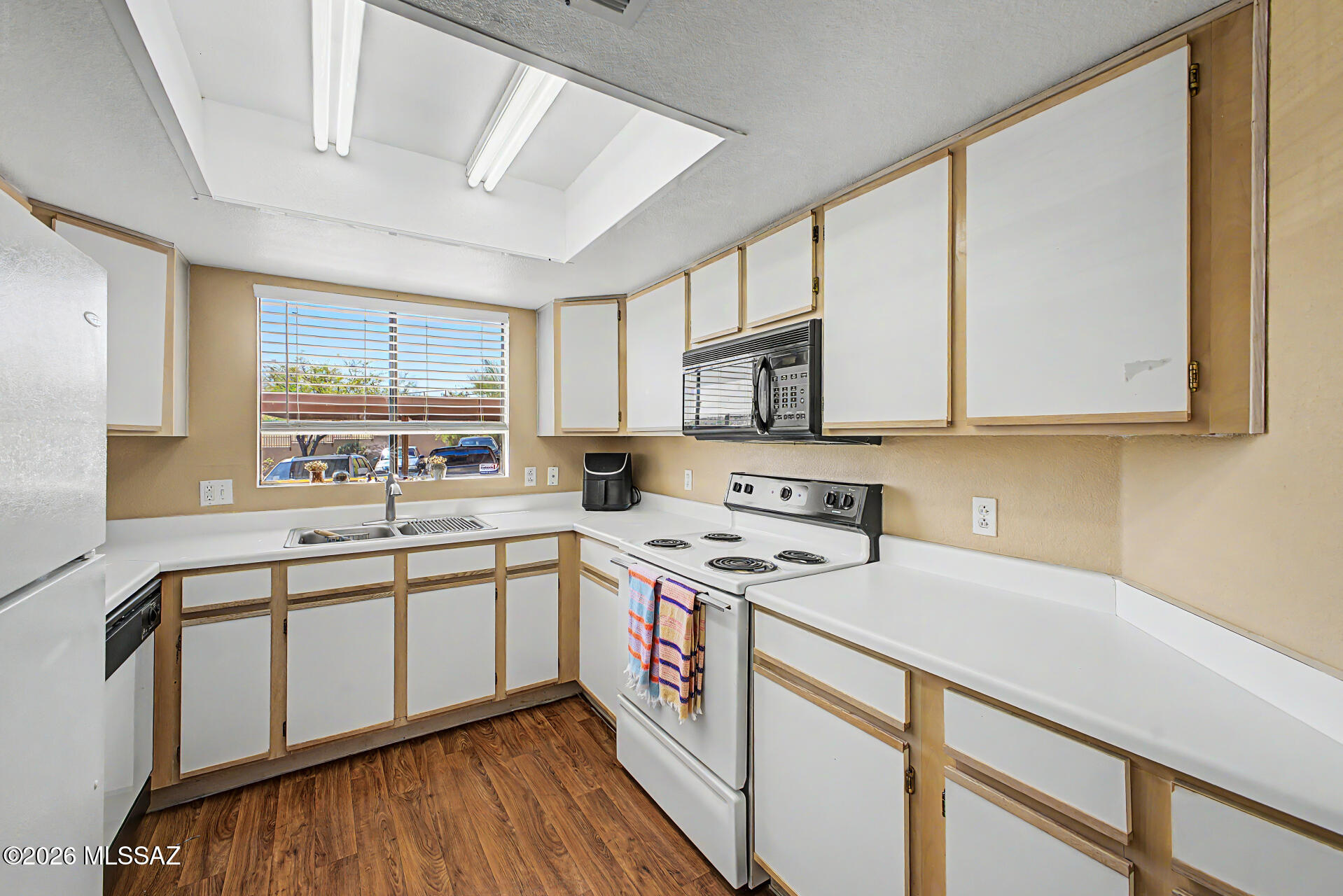 Villas at Sabino Canyon Condominiums - Residential