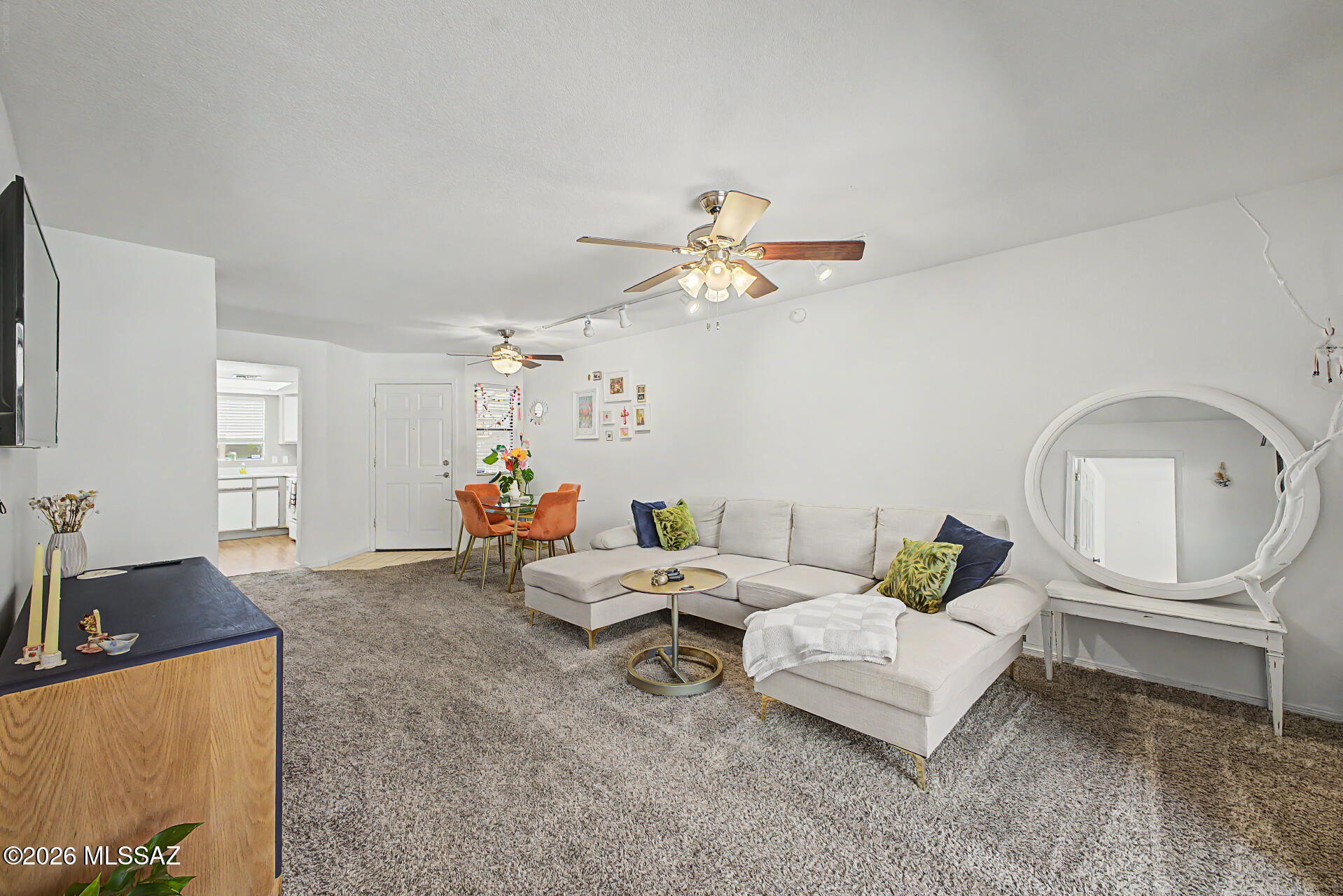 7255 E Snyder Road 12104