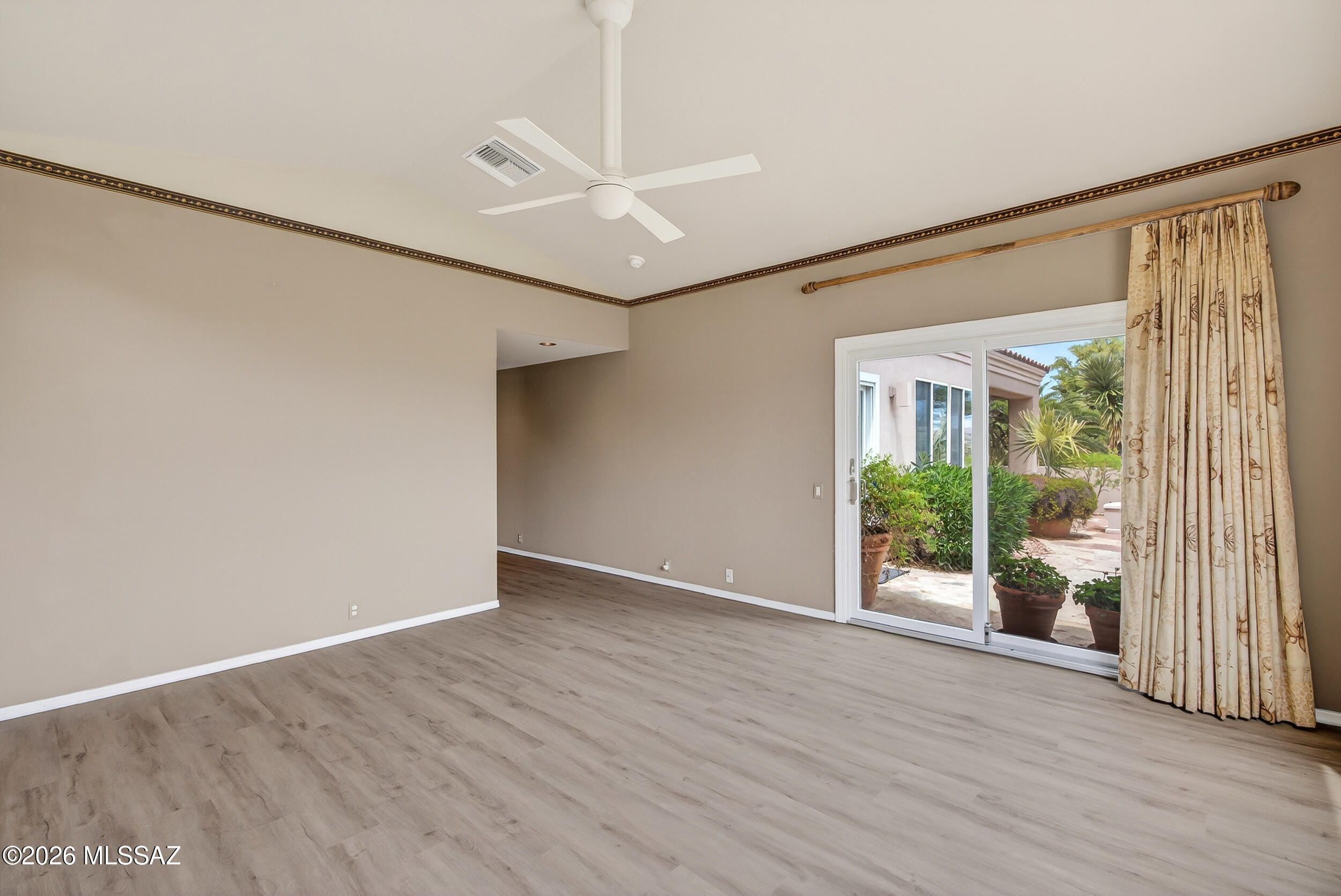 Ridge At La Reserve (The) - Residential