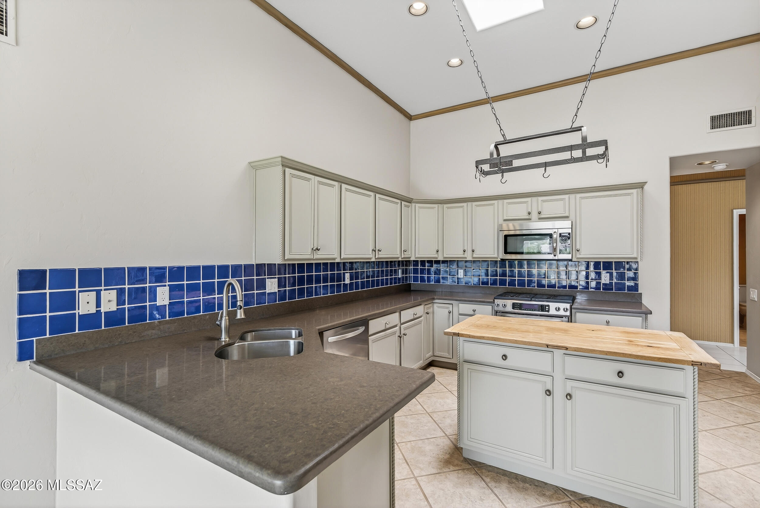 Ridge At La Reserve (The) - Residential