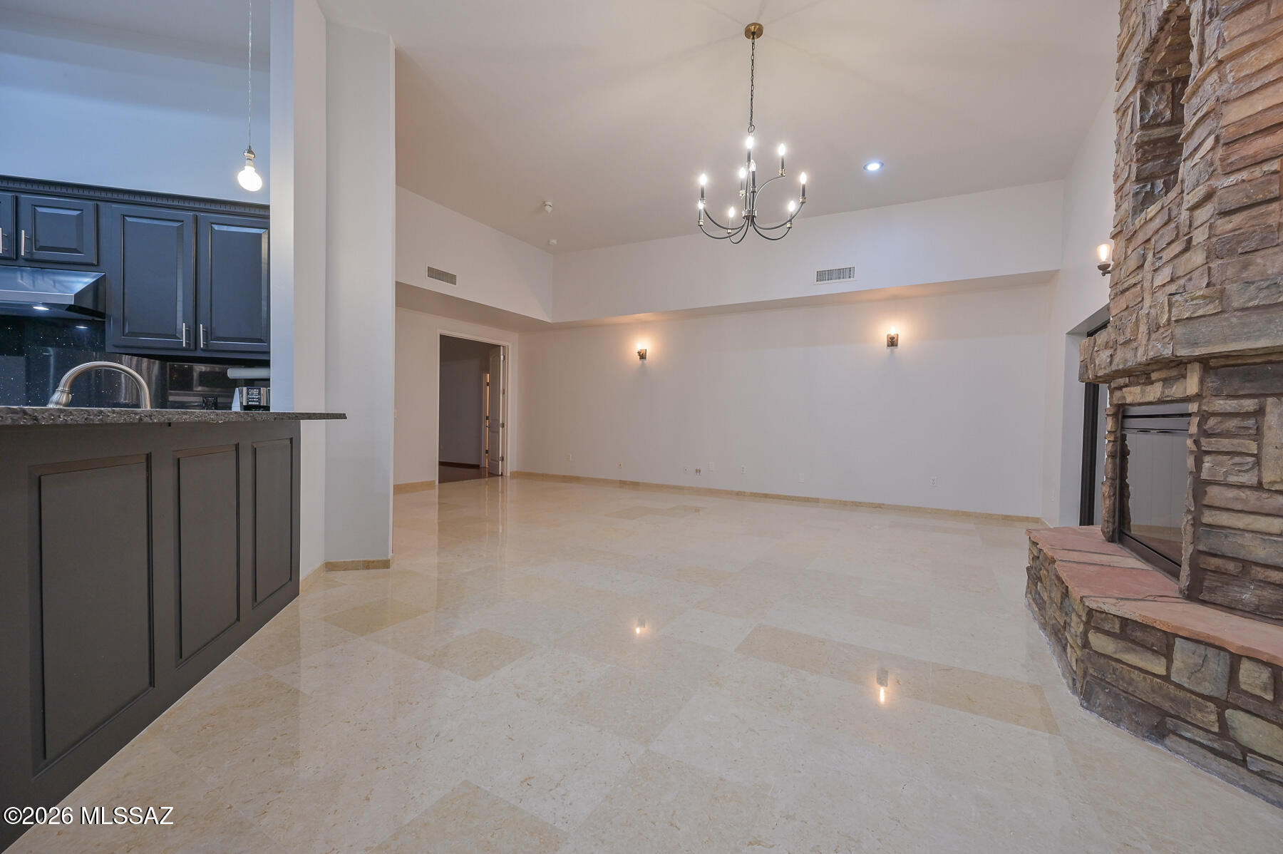 New Tucson Unit NO. 25 - Residential
