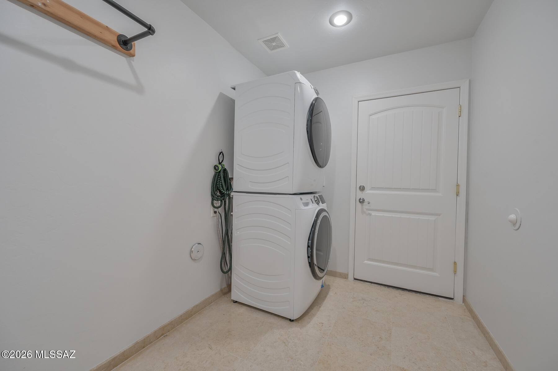New Tucson Unit NO. 25 - Residential