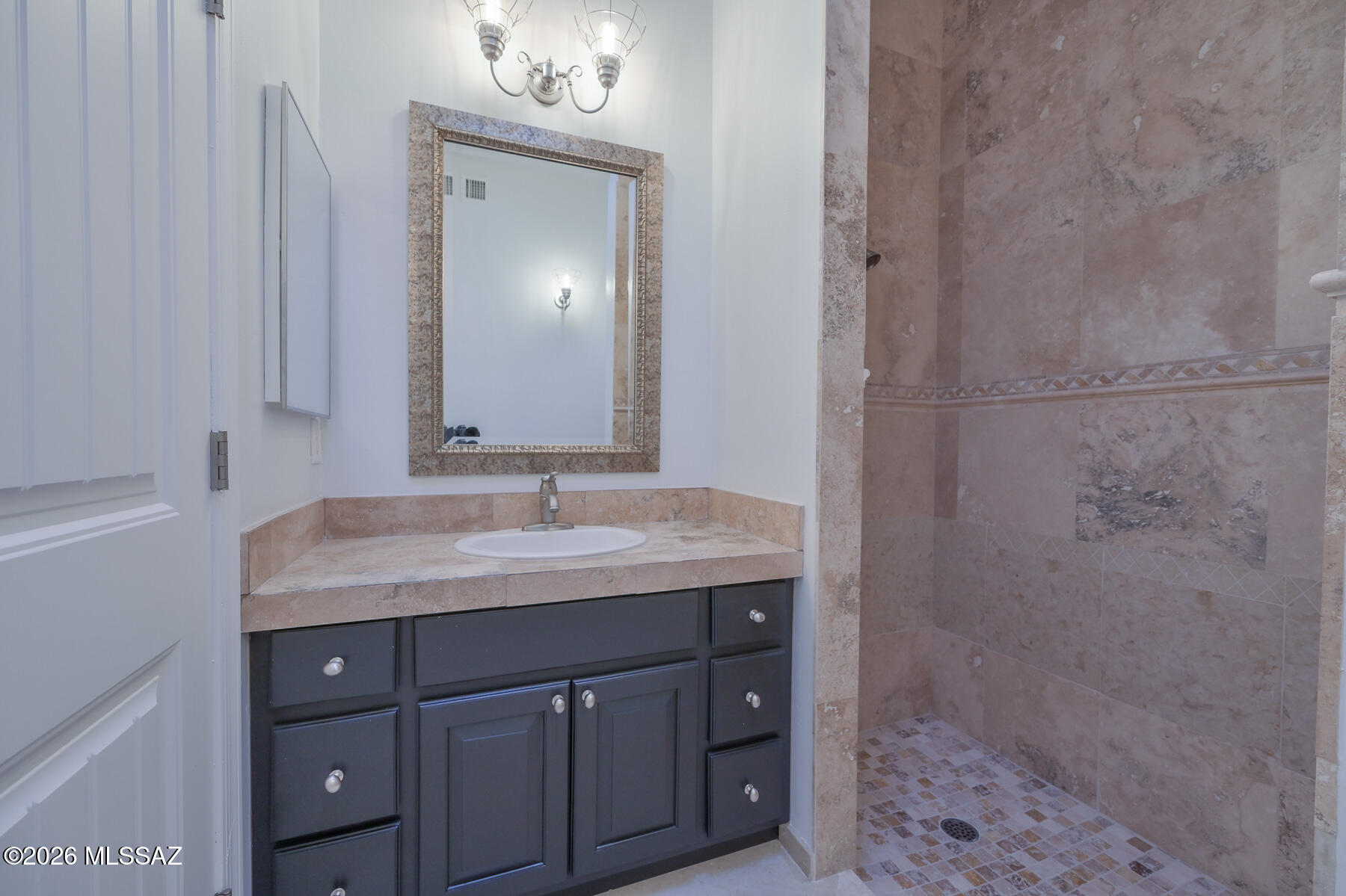 New Tucson Unit NO. 25 - Residential