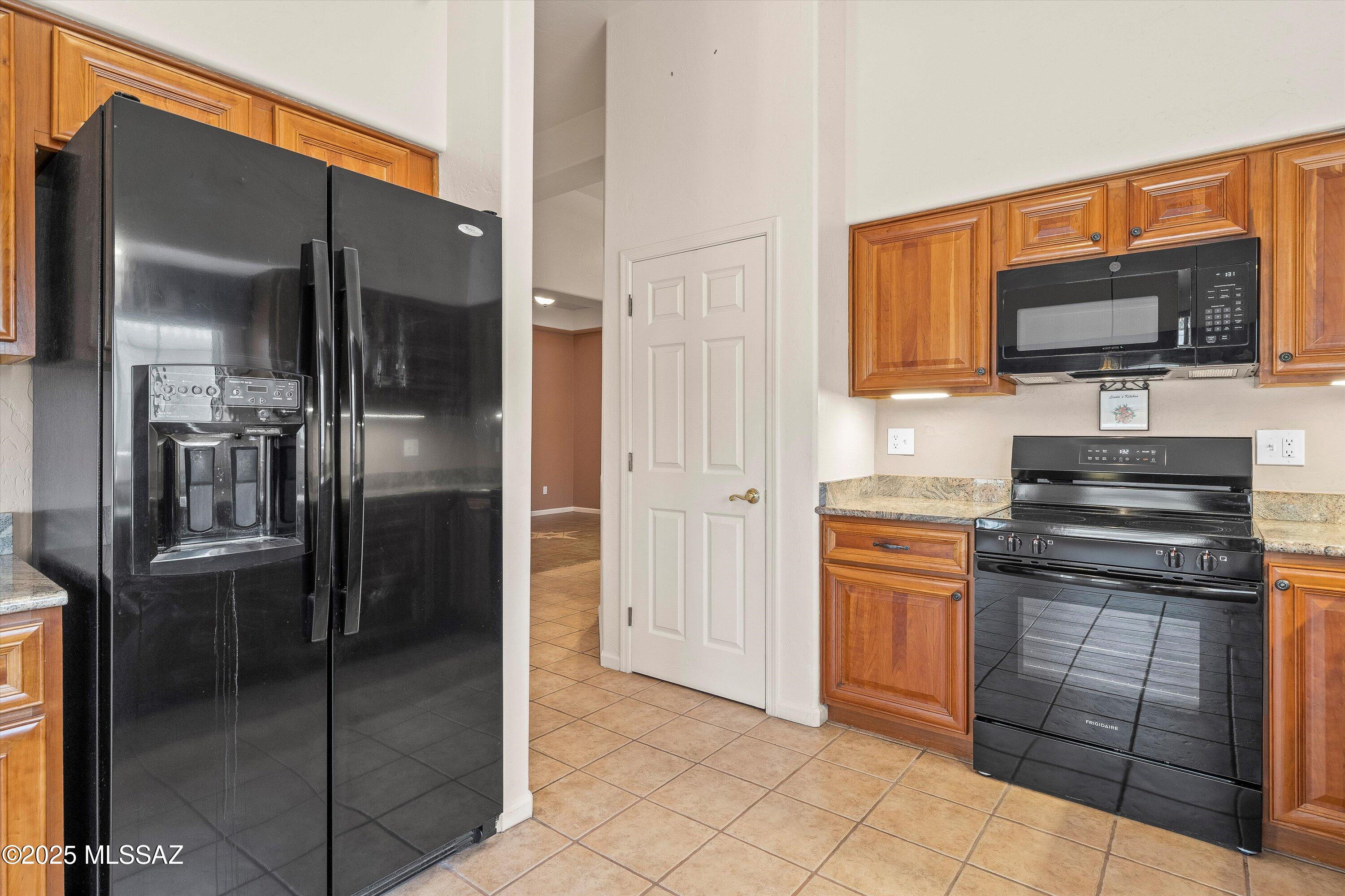Carmel Pointe (1-104) - Residential