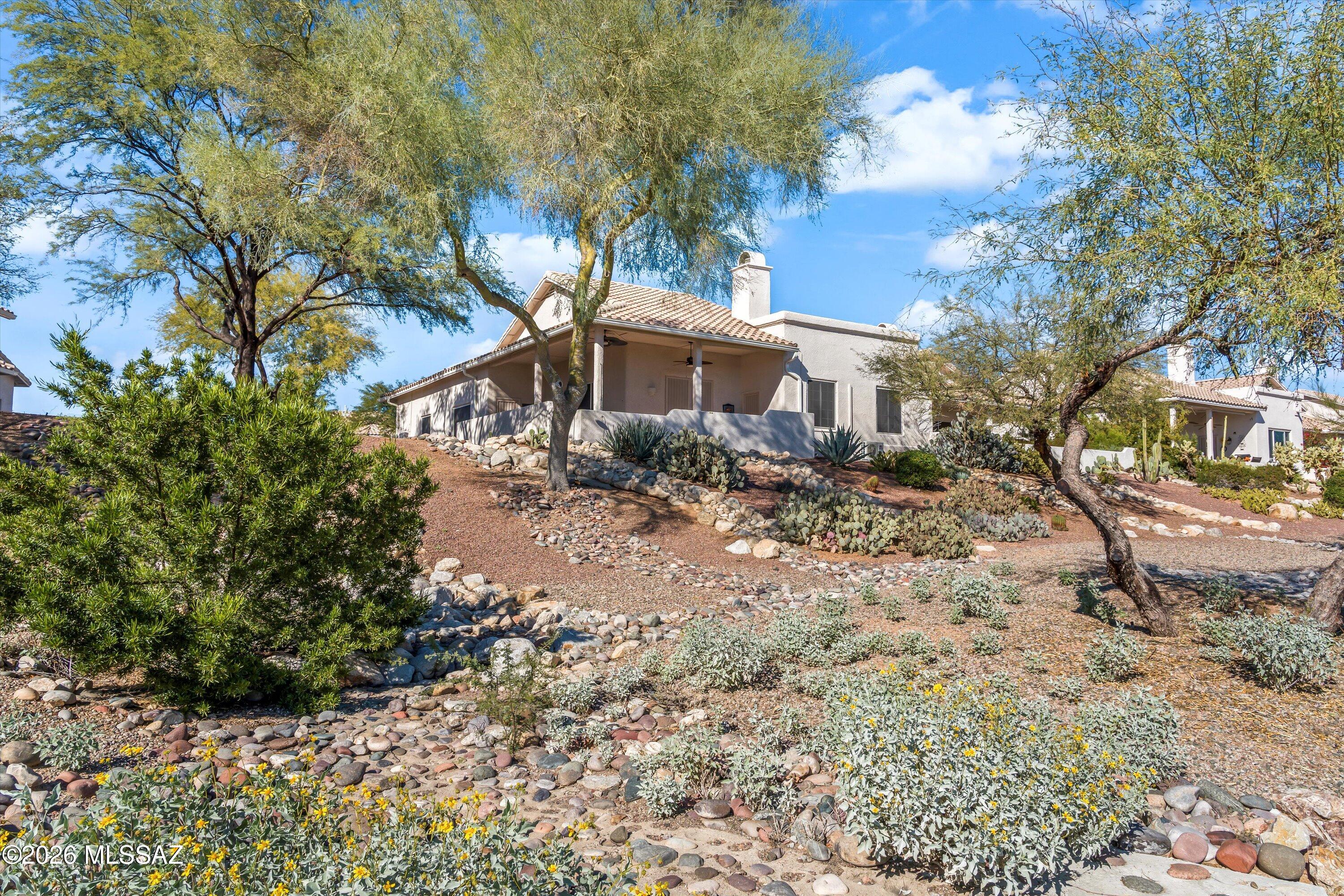 Carmel Pointe (1-104) - Residential