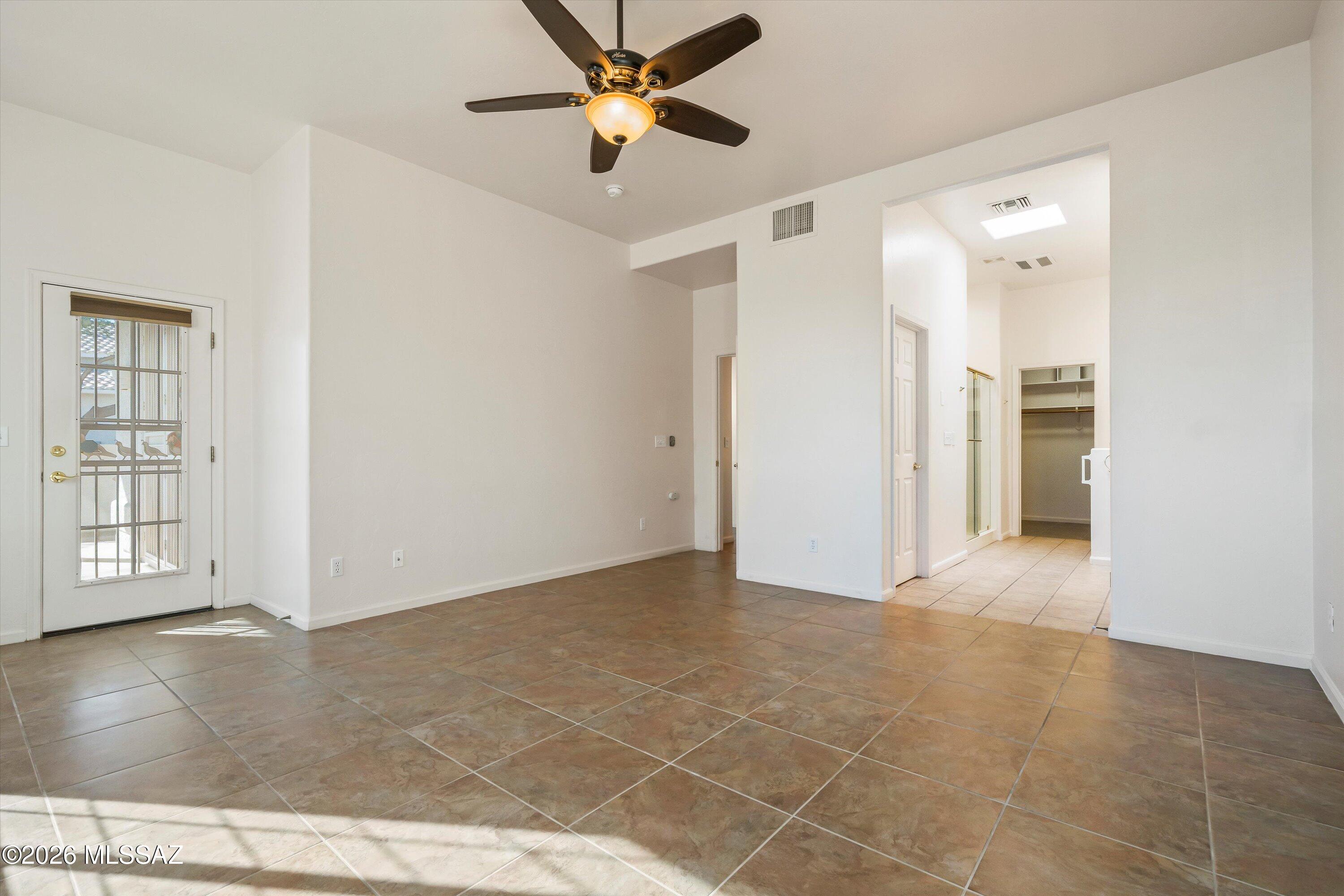 Carmel Pointe (1-104) - Residential