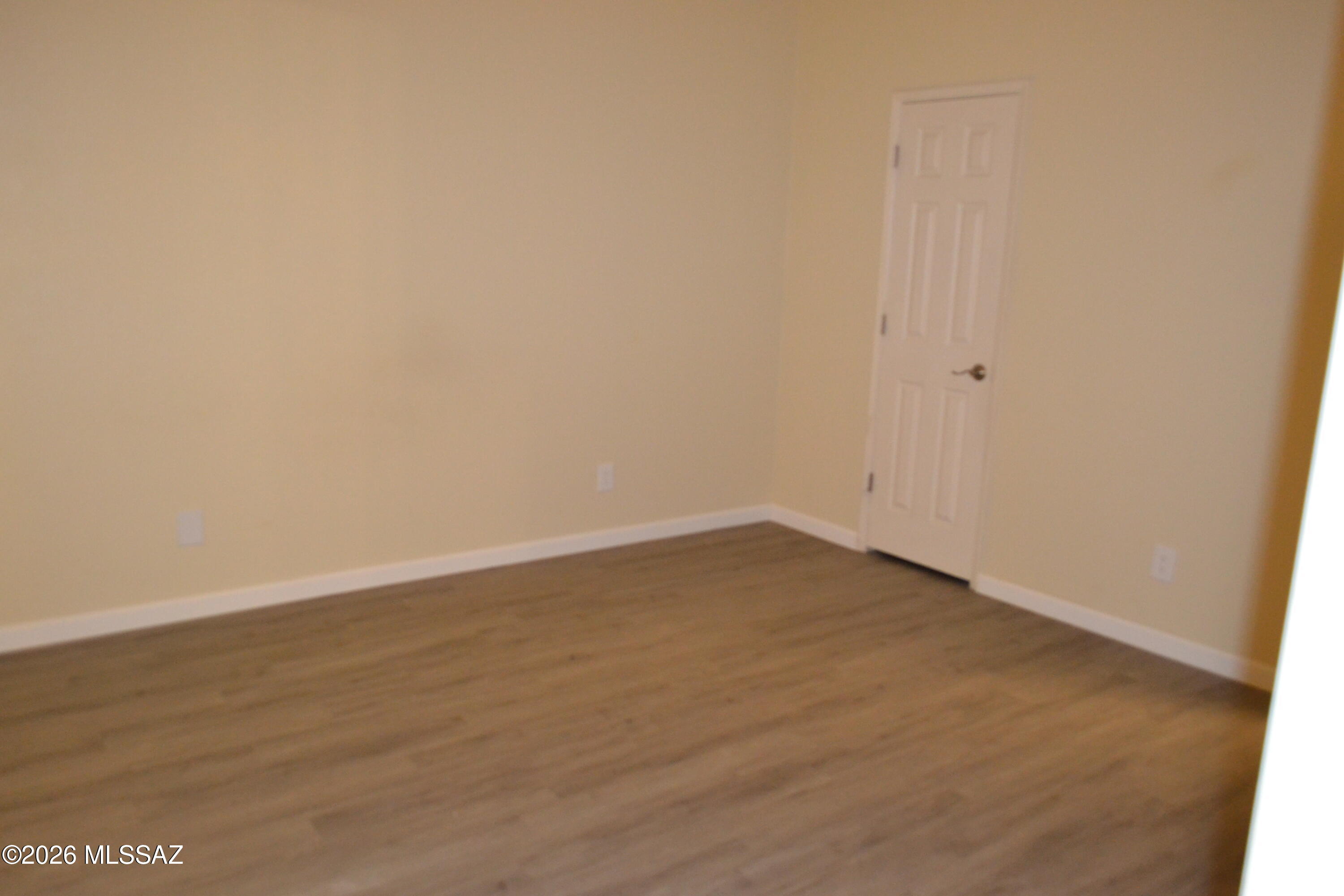 Casitas Real Condos. - Residential Lease